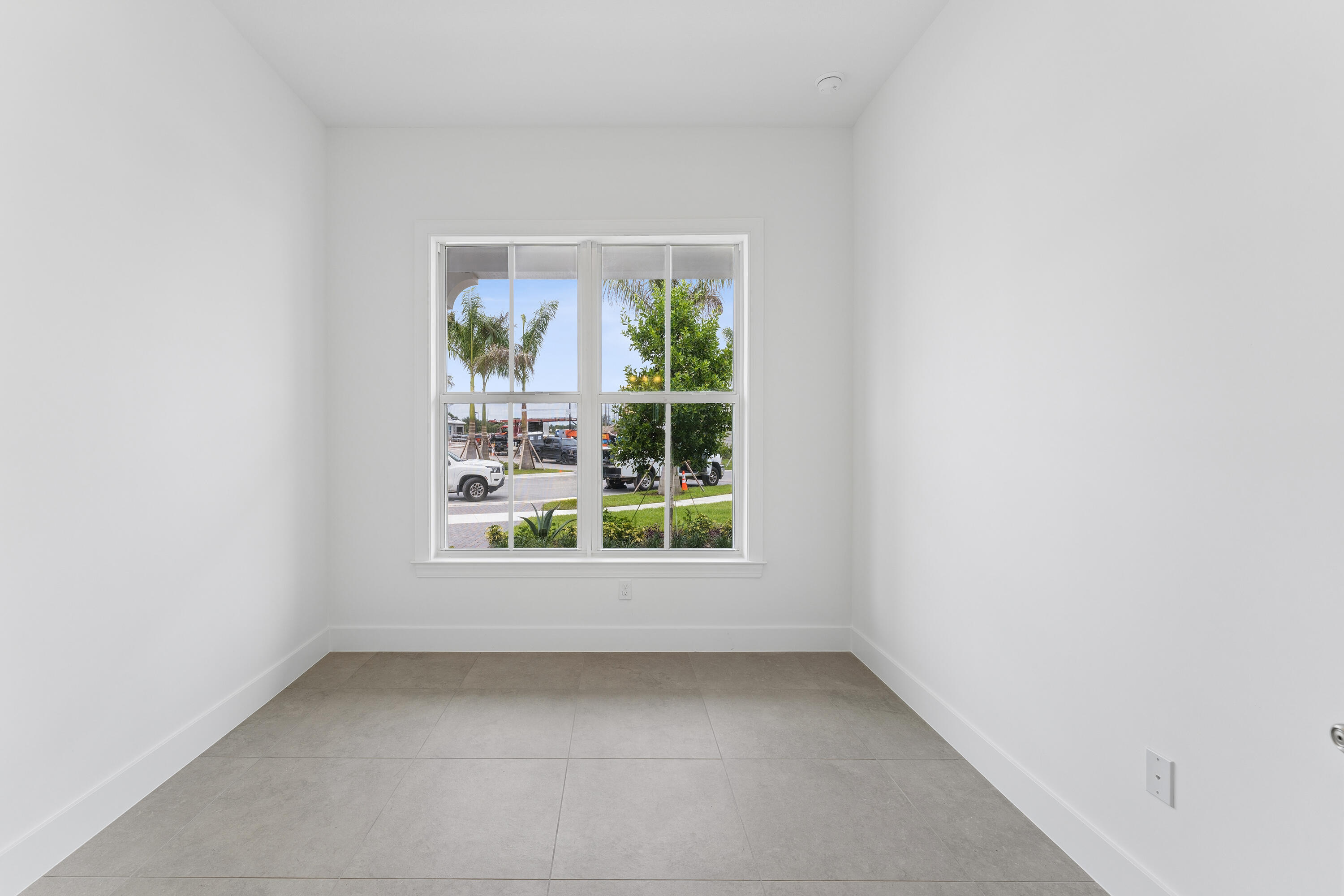 154 Parkside #14, Royal Palm Beach FL 33414