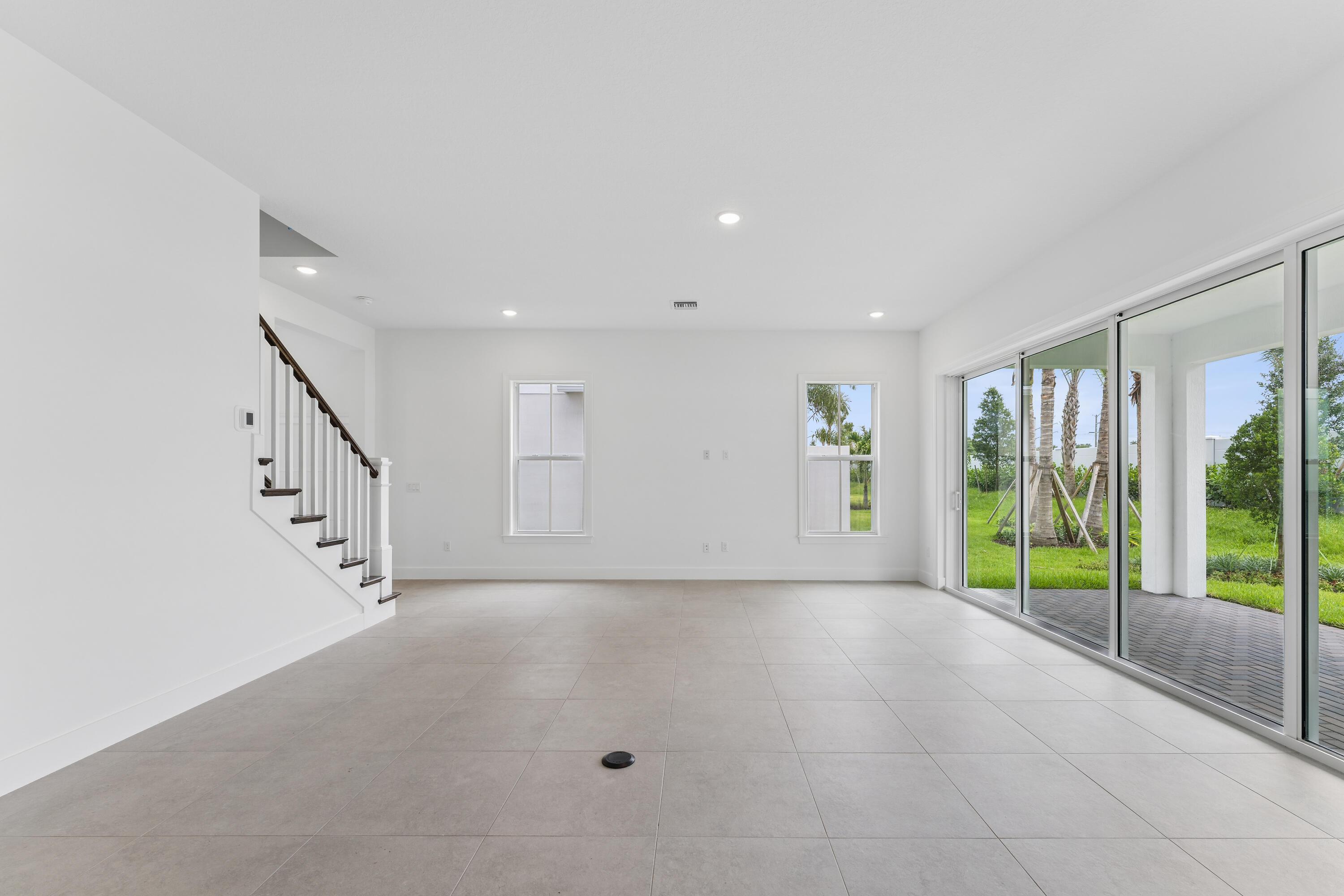154 Parkside #14, Royal Palm Beach FL 33414