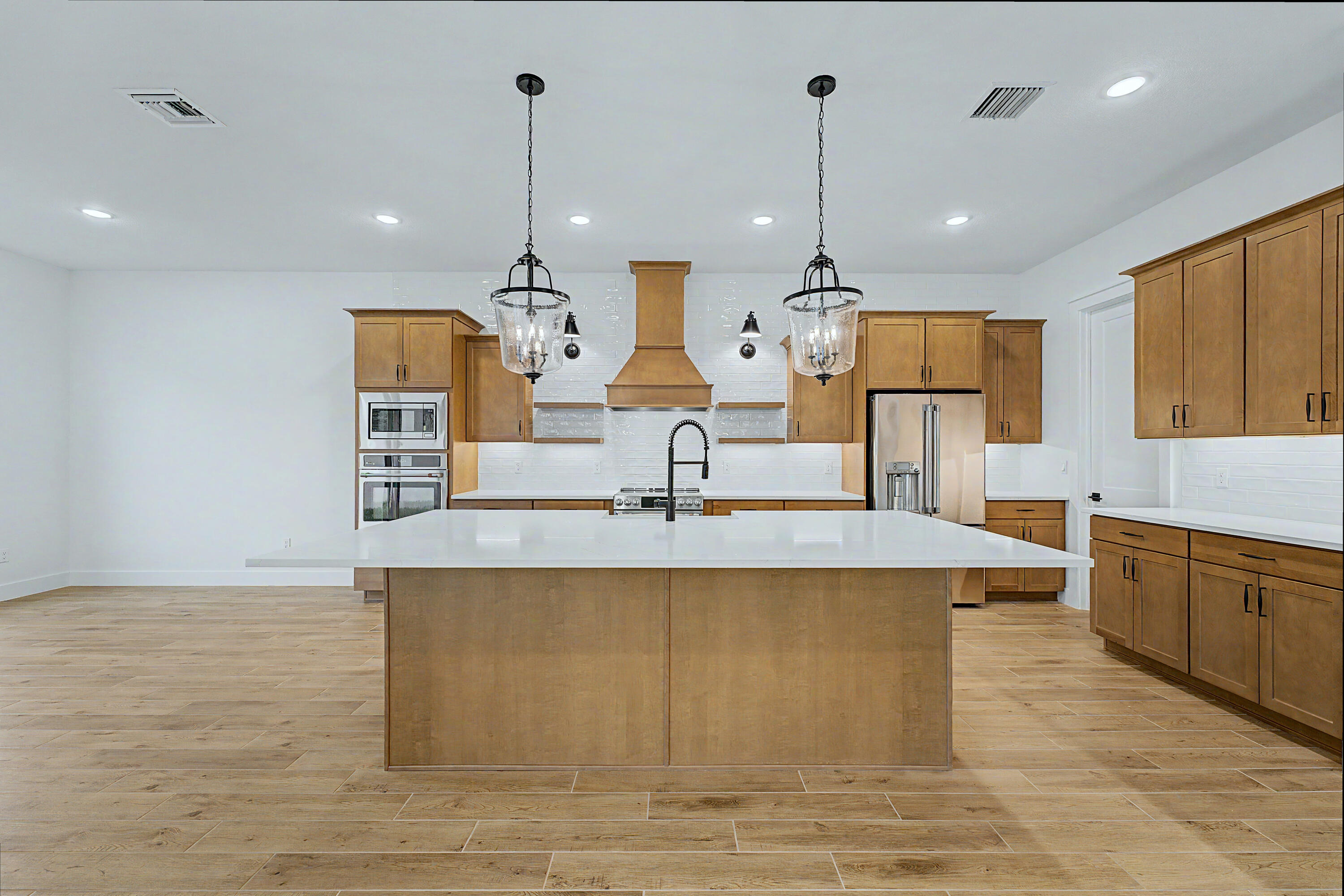 154 Parkside #14, Royal Palm Beach FL 33414