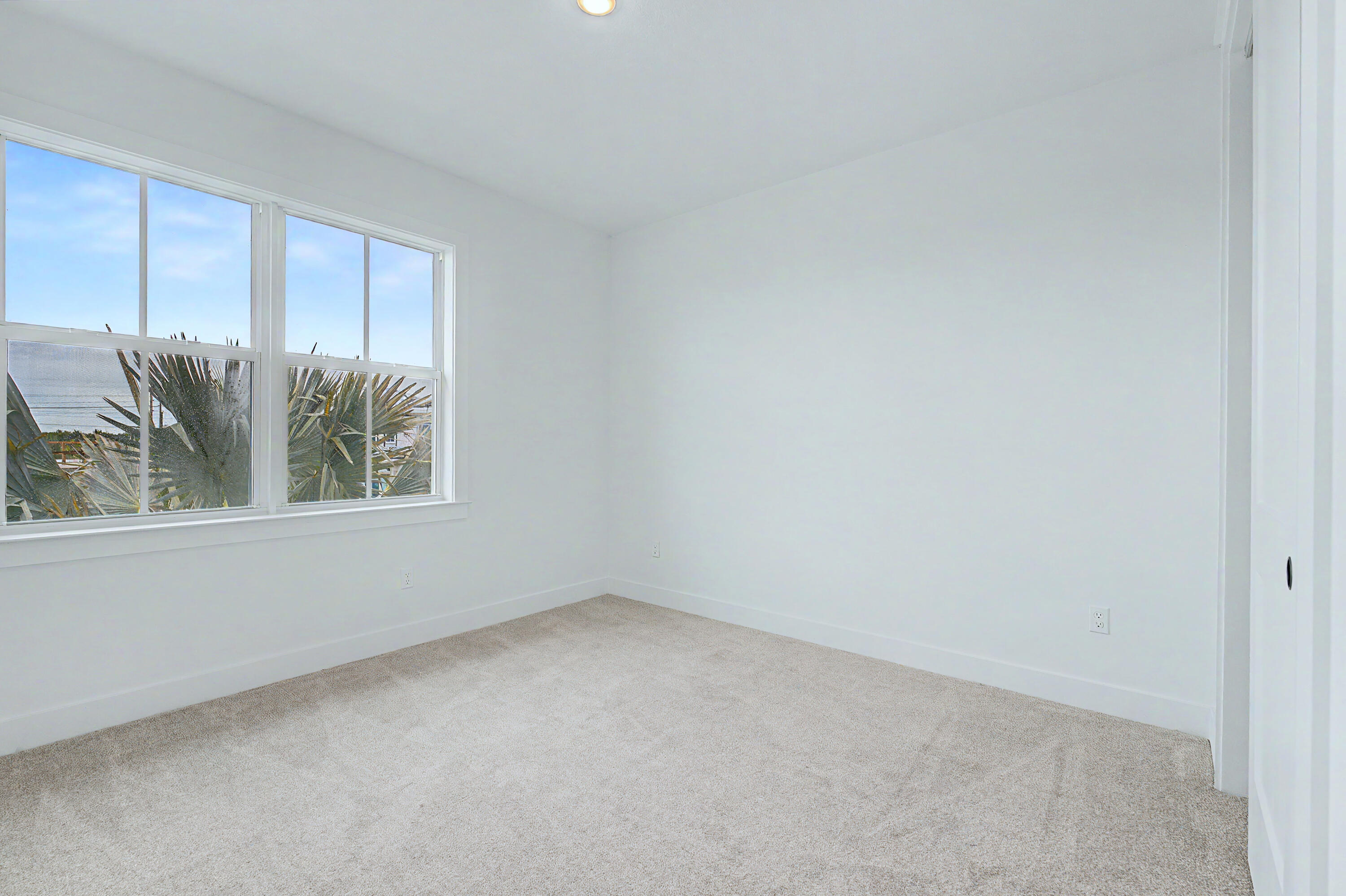 154 Parkside #14, Royal Palm Beach FL 33414
