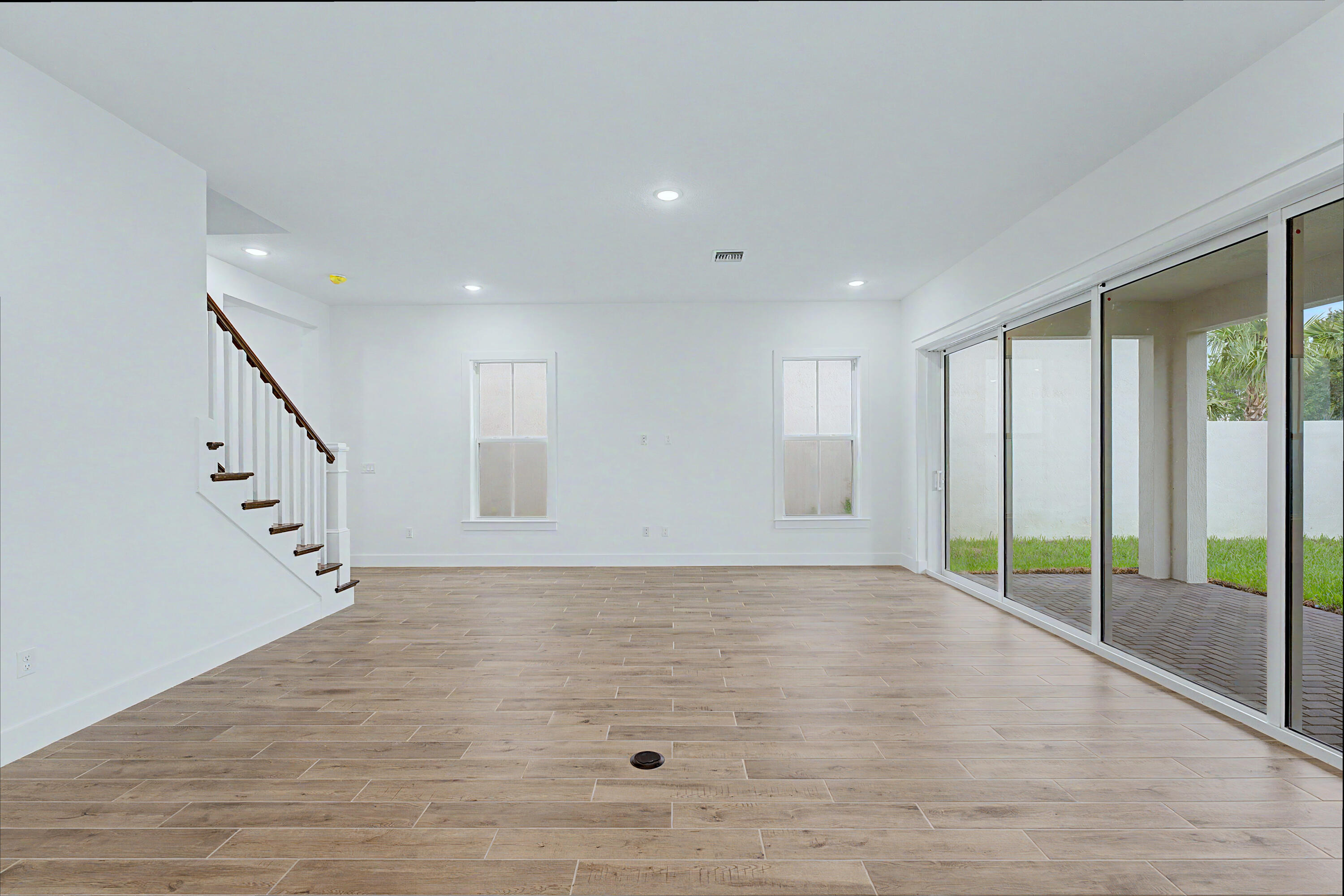 154 Parkside #14, Royal Palm Beach FL 33414