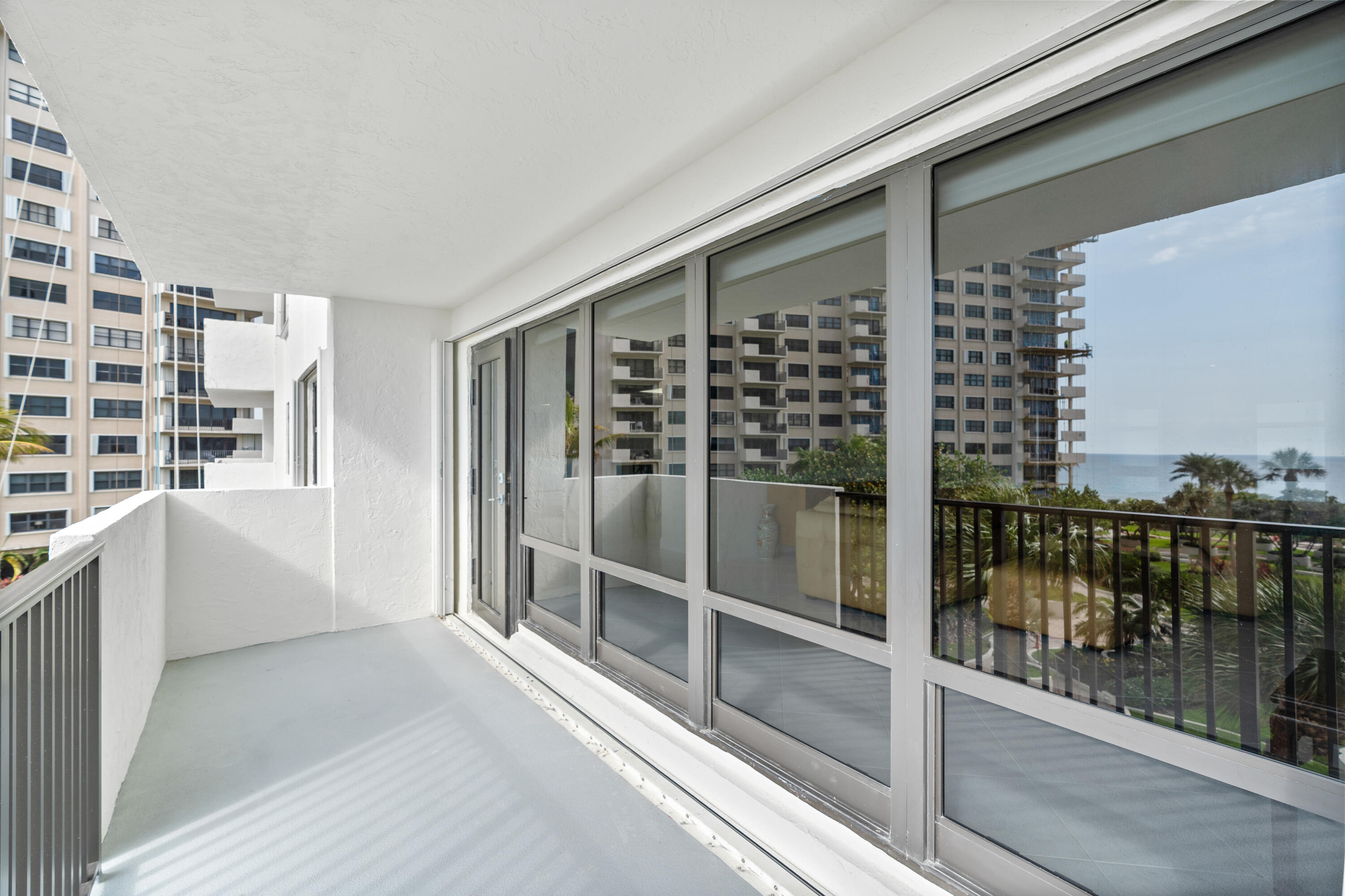 5100 N Ocean #517, Lauderdale By The Sea FL 33308
