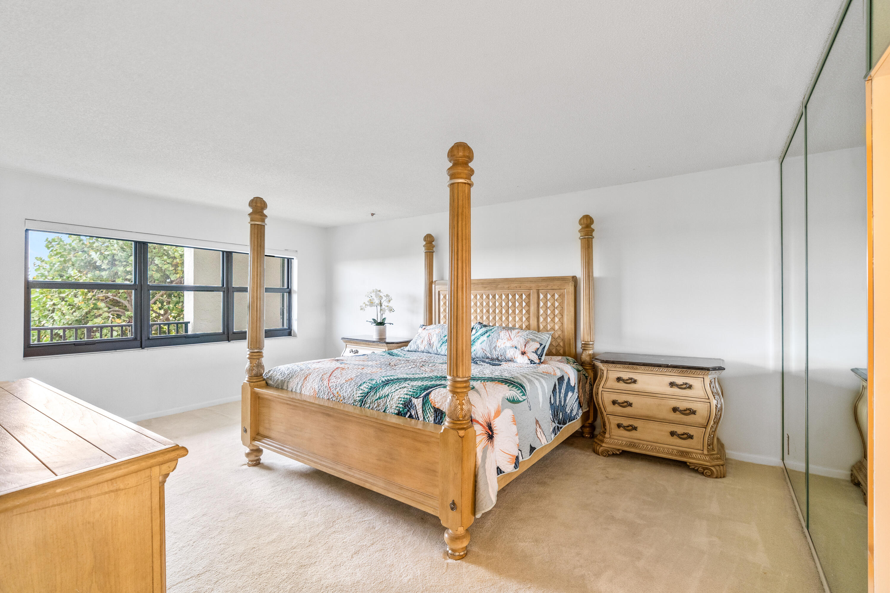 5100 N Ocean #517, Lauderdale By The Sea FL 33308