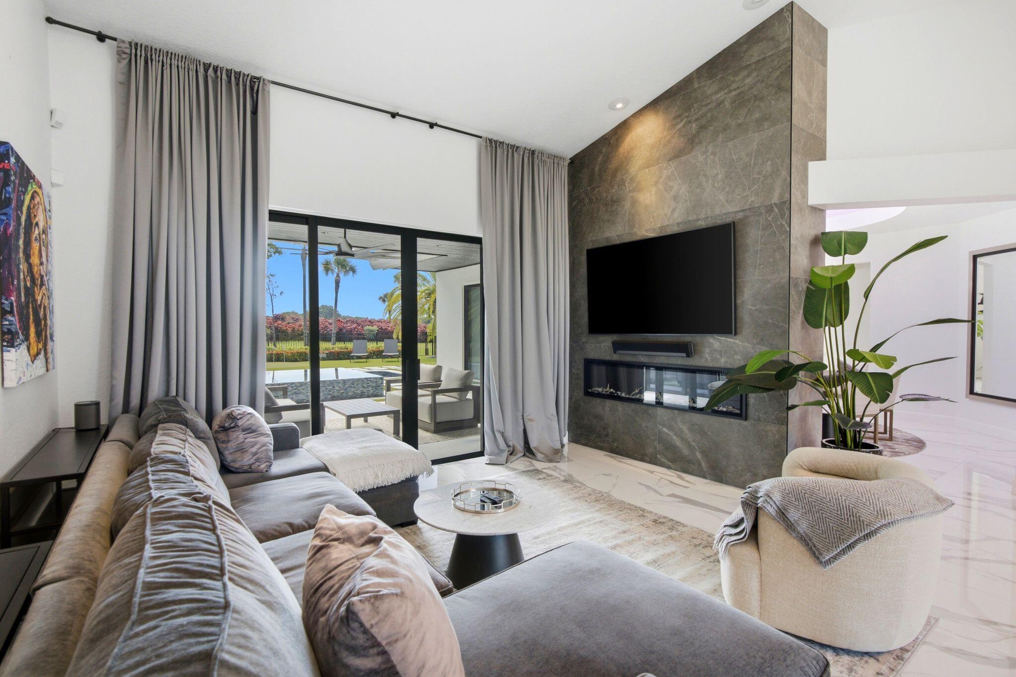 10720 Avenue Of The Pga, Palm Beach Gardens FL 33418