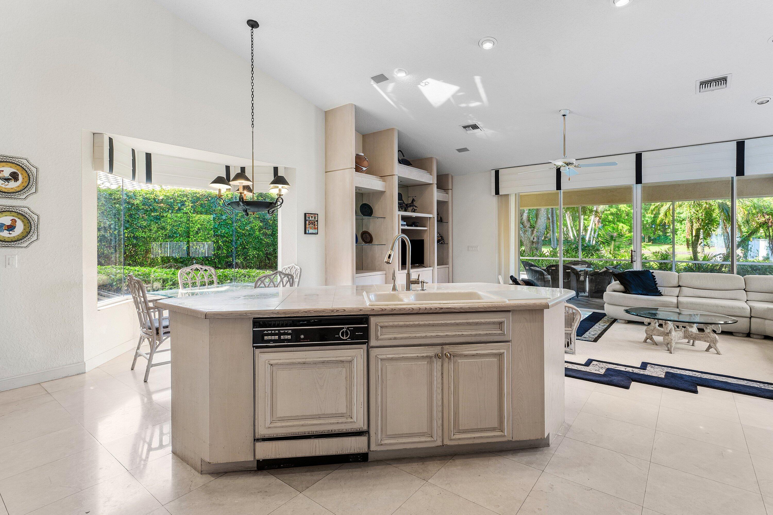 17571 Bocaire, Boca Raton FL 33487