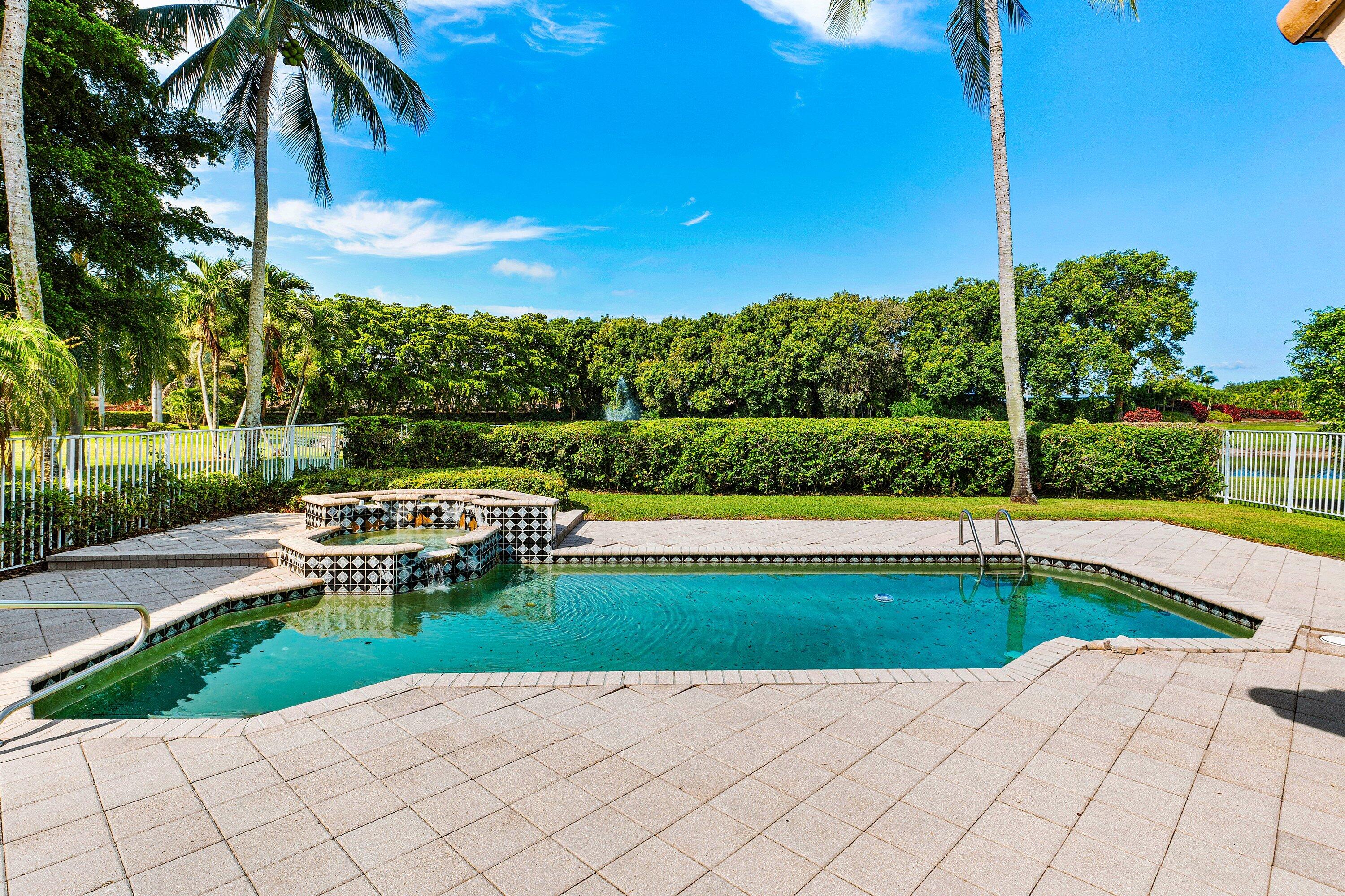 17571 Bocaire, Boca Raton FL 33487