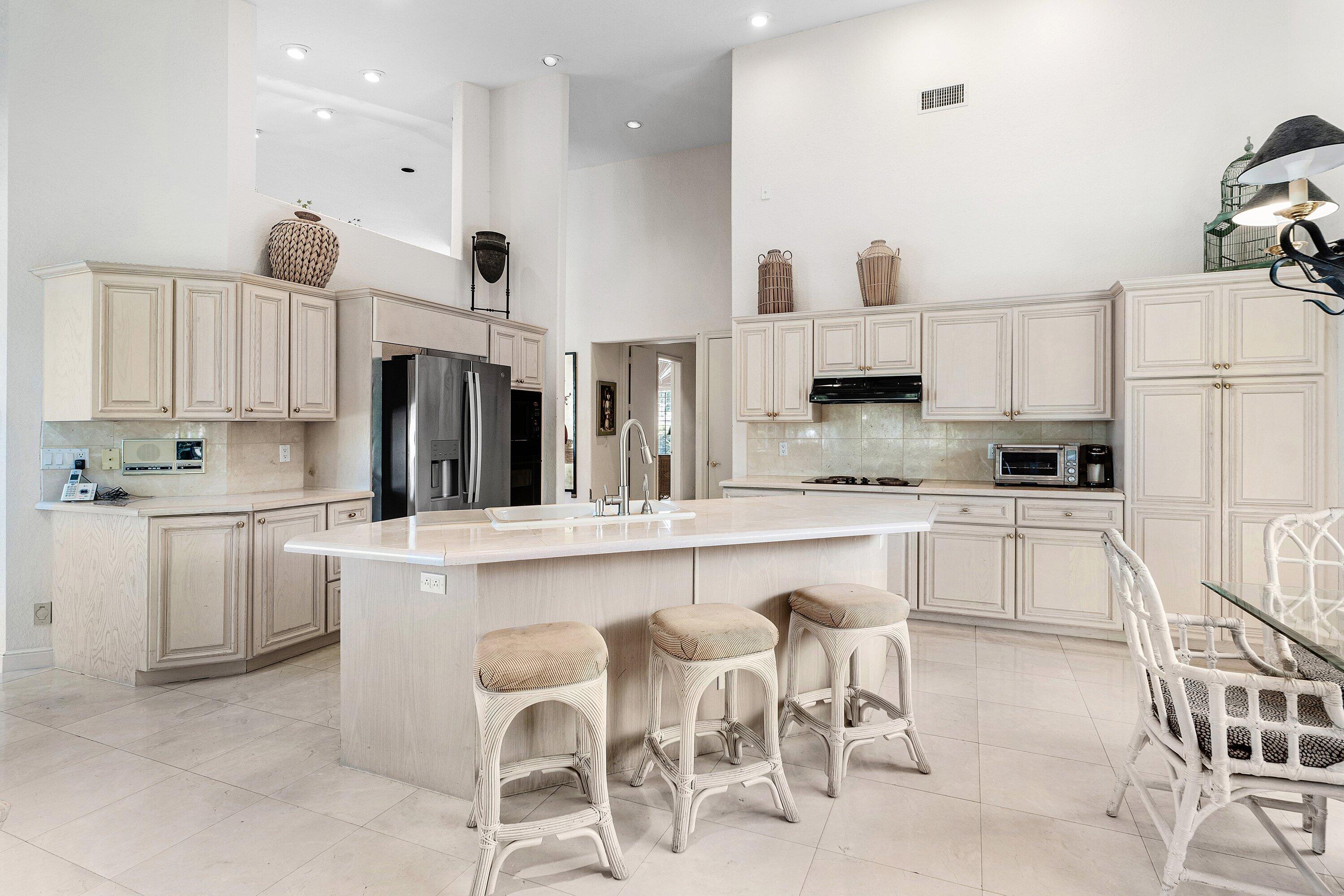 17571 Bocaire, Boca Raton FL 33487