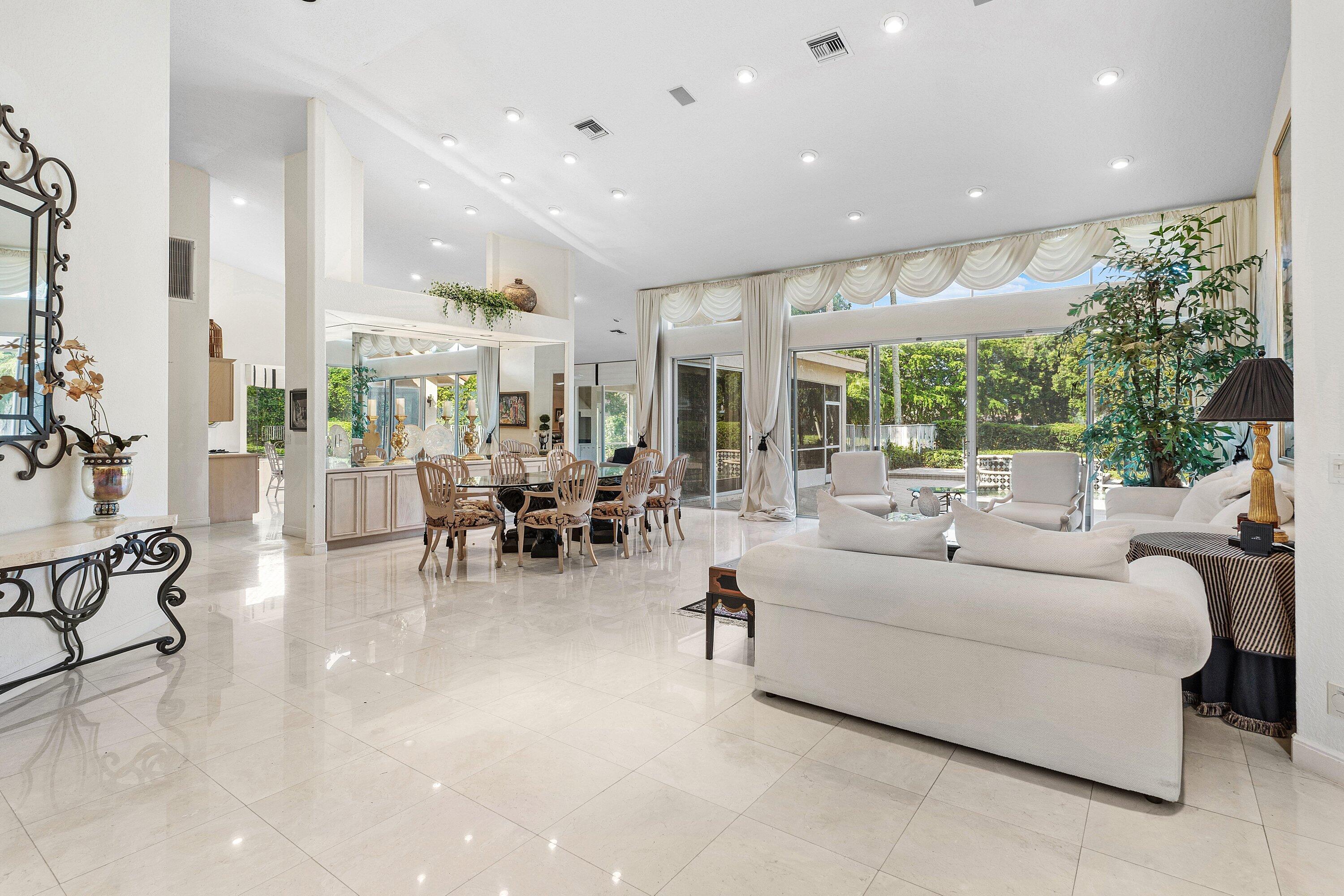 17571 Bocaire, Boca Raton FL 33487