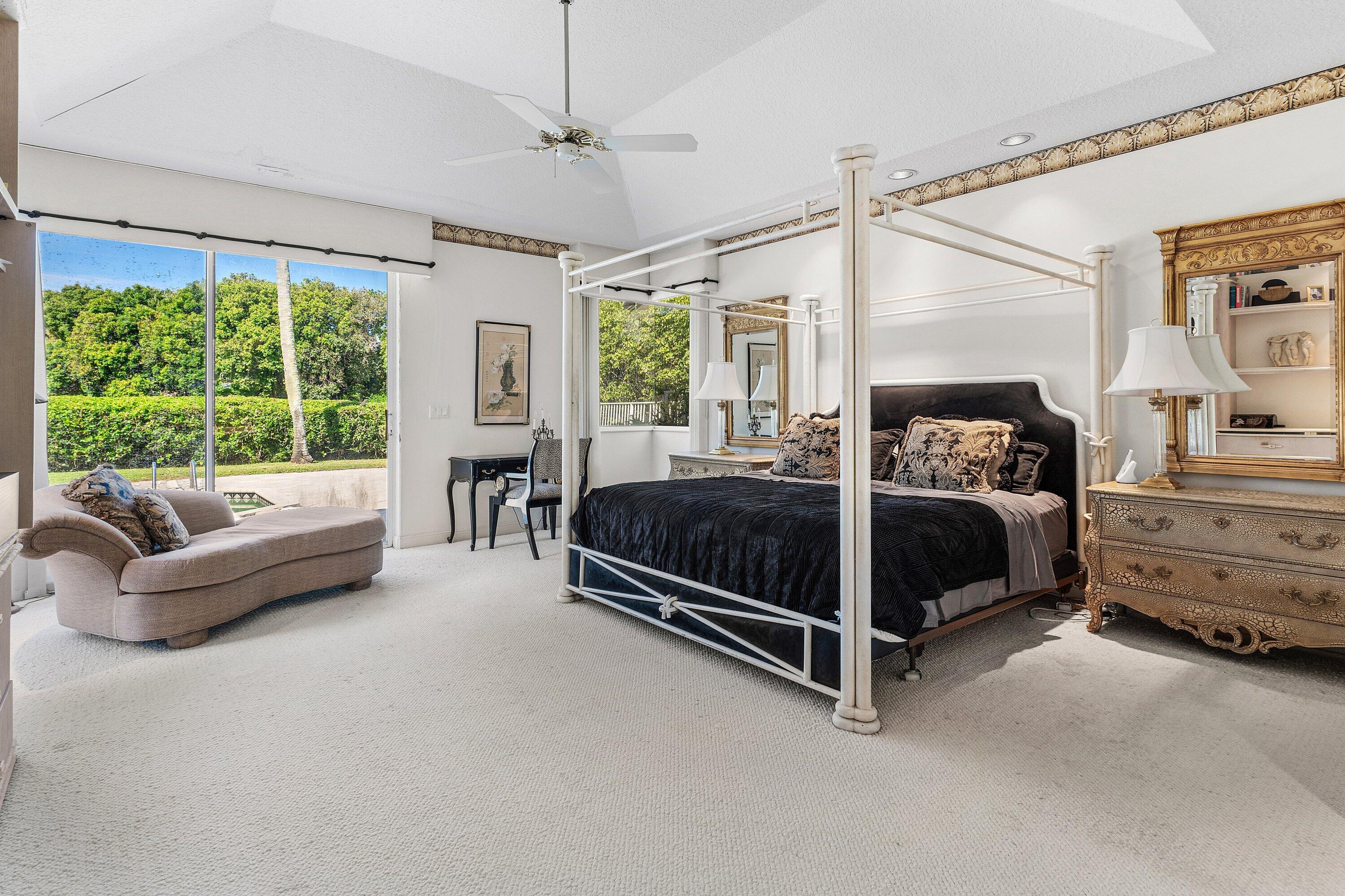 17571 Bocaire, Boca Raton FL 33487