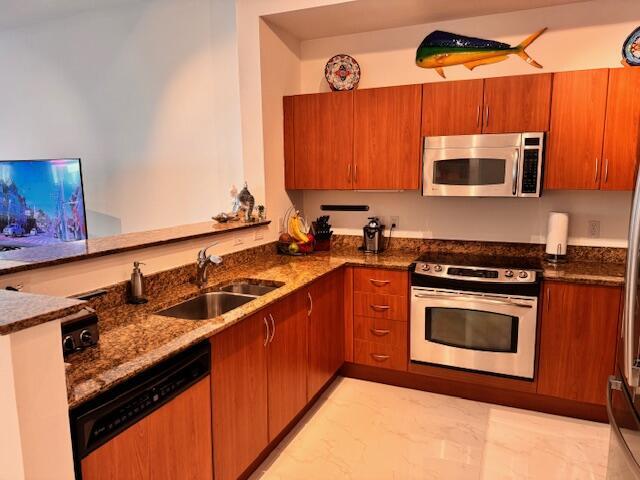 804 E Windward #103, Lantana FL 33462