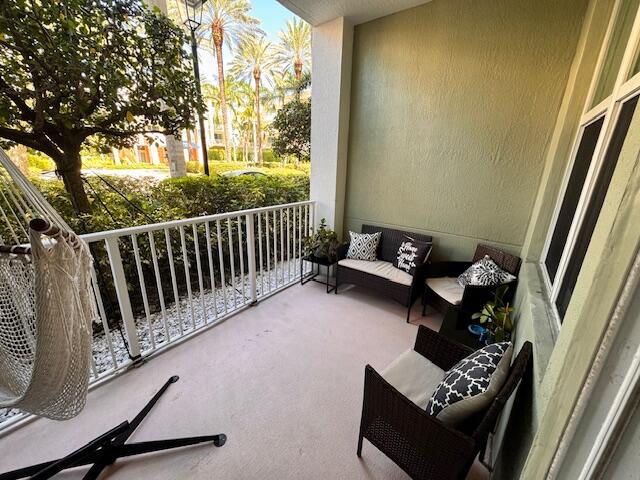 804 E Windward #103, Lantana FL 33462
