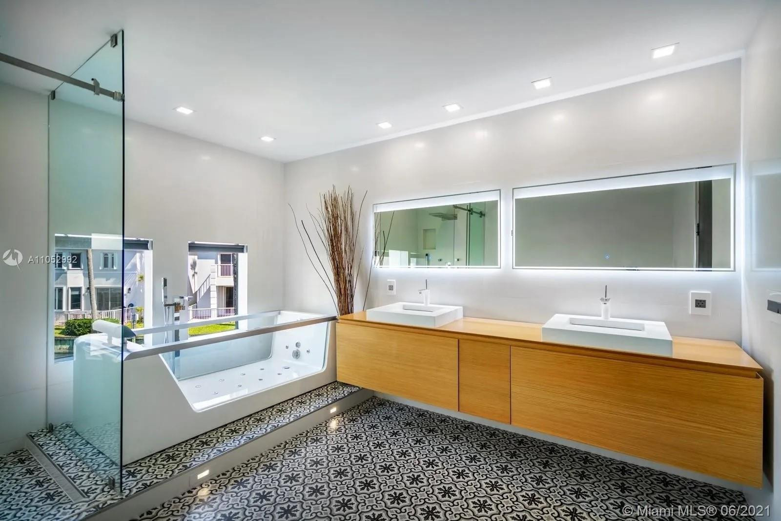 20824 NE 30th, Aventura FL 33180