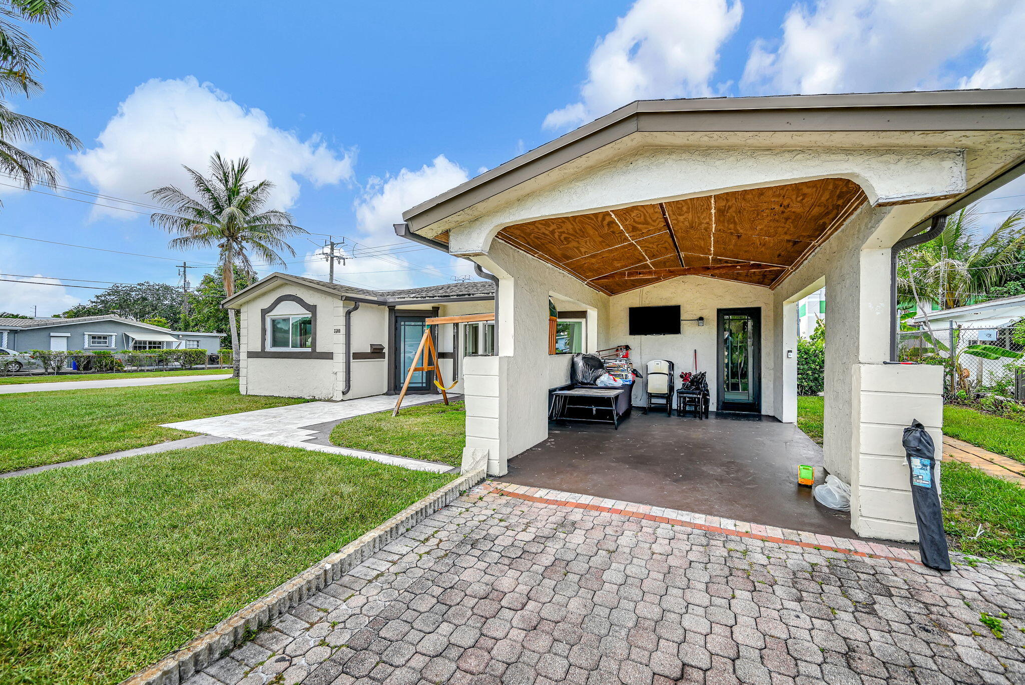 3300 NW 32nd, Lauderdale Lakes FL 33309