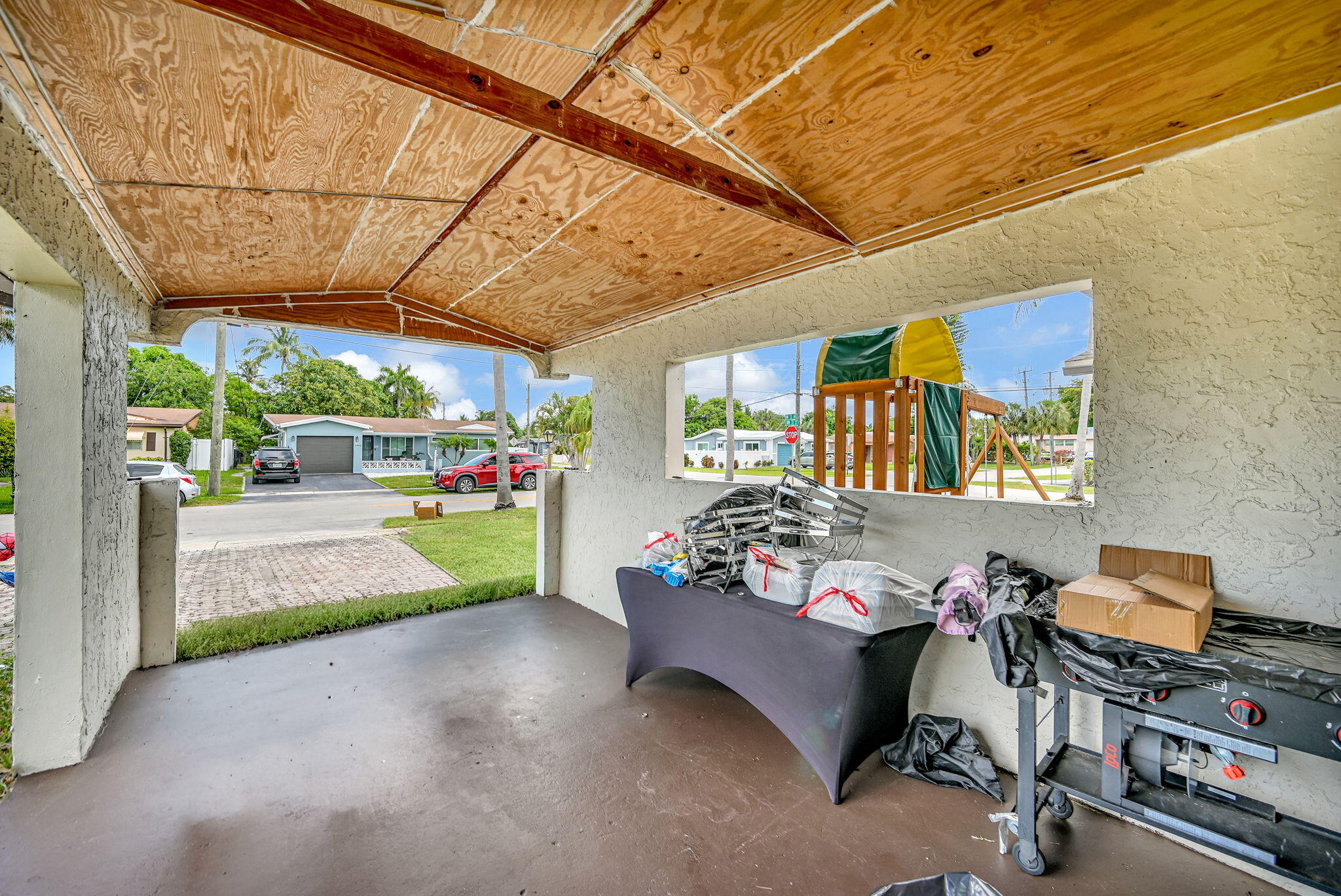 3300 NW 32nd, Lauderdale Lakes FL 33309