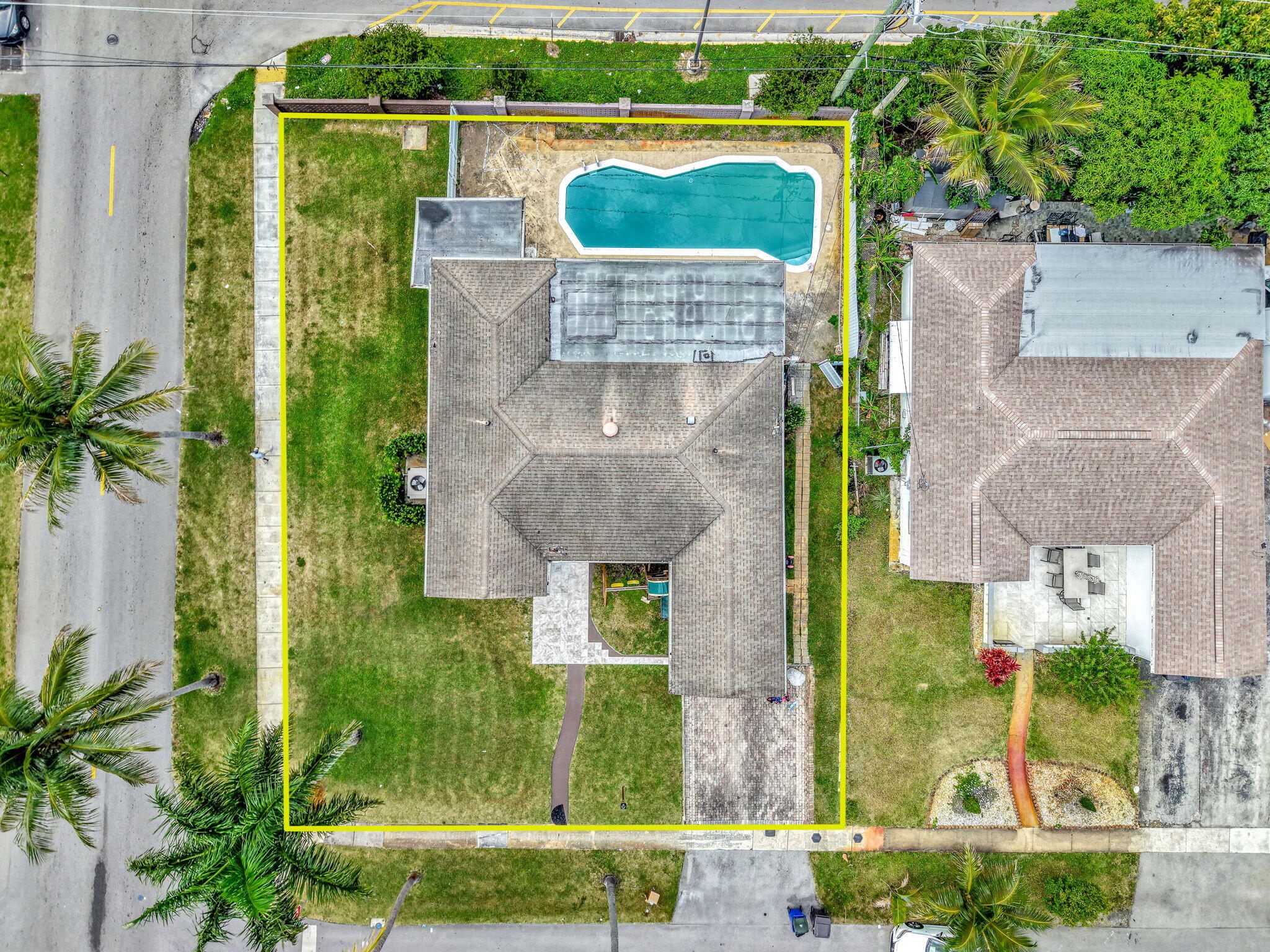 3300 NW 32nd, Lauderdale Lakes FL 33309