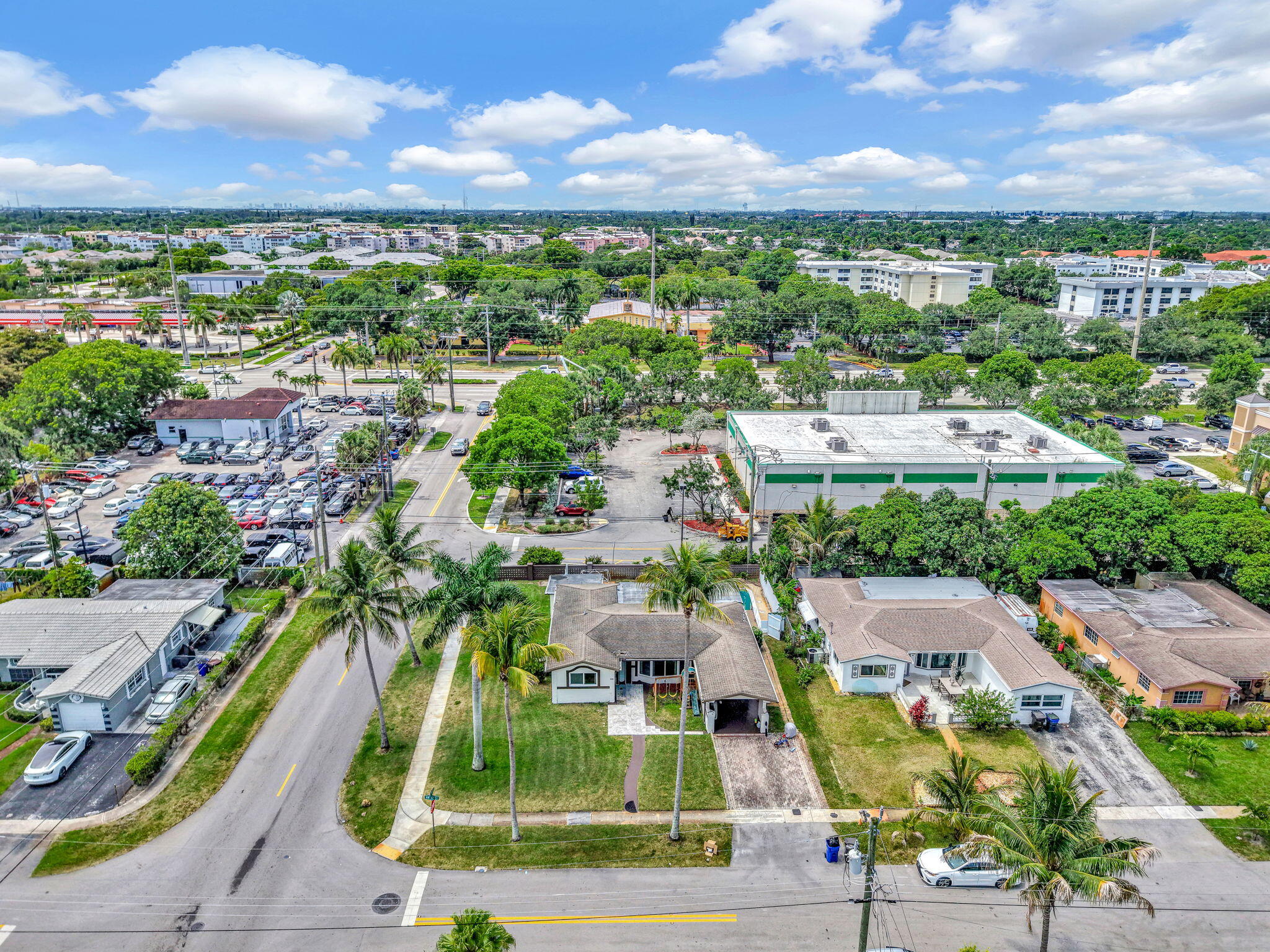 3300 NW 32nd, Lauderdale Lakes FL 33309
