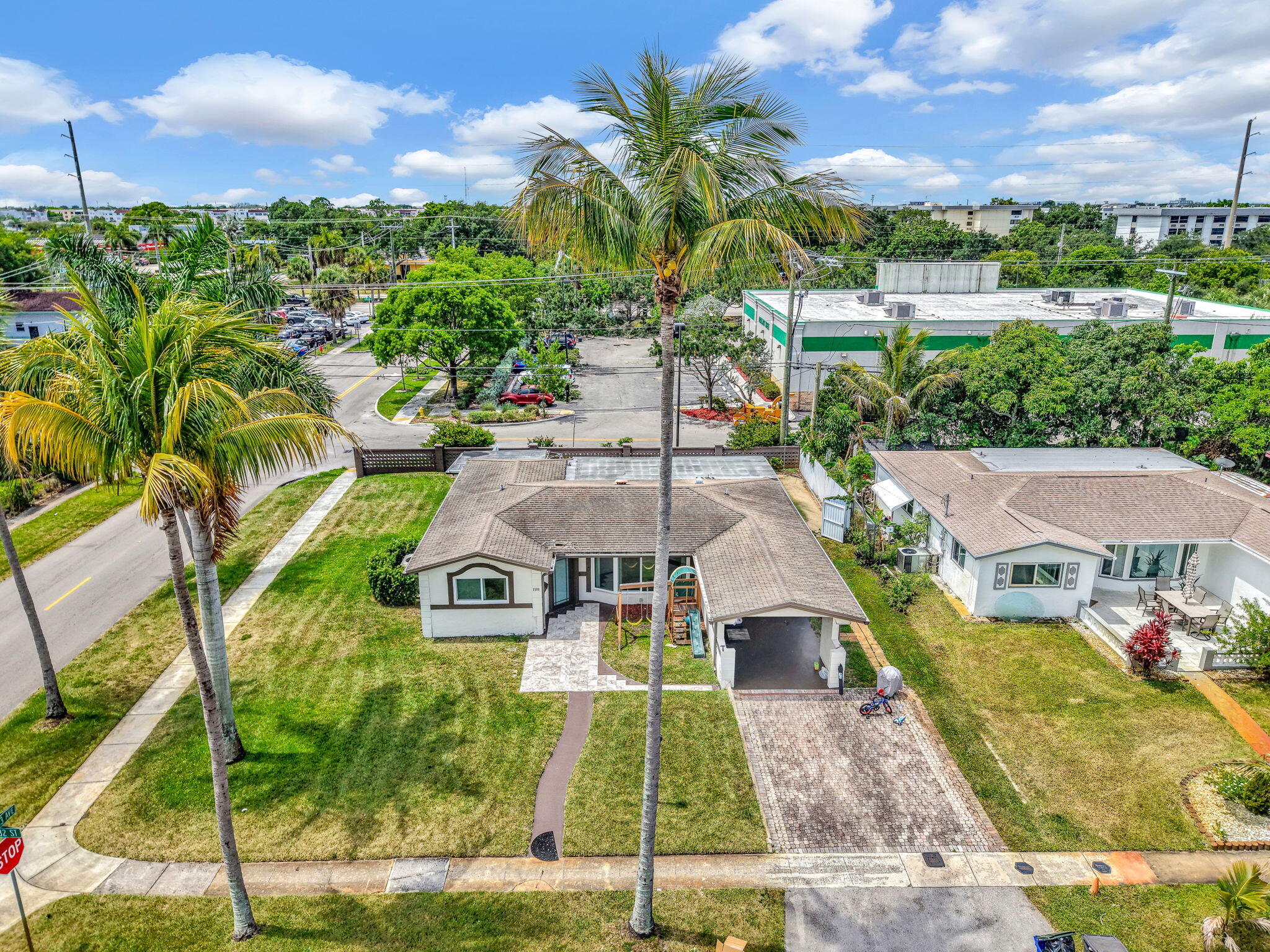 3300 NW 32nd, Lauderdale Lakes FL 33309