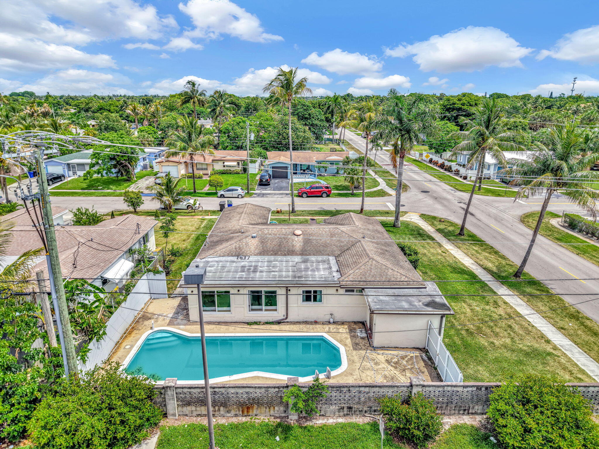 3300 NW 32nd, Lauderdale Lakes FL 33309