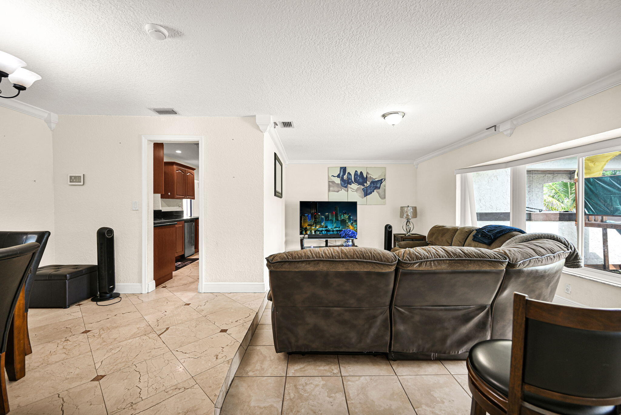3300 NW 32nd, Lauderdale Lakes FL 33309