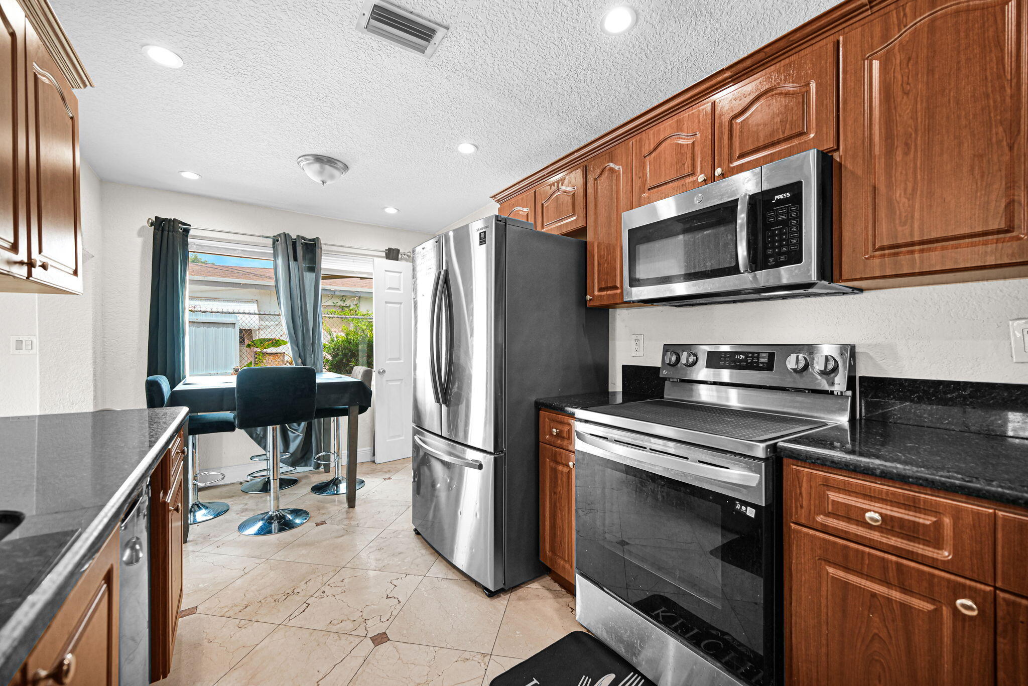 3300 NW 32nd, Lauderdale Lakes FL 33309