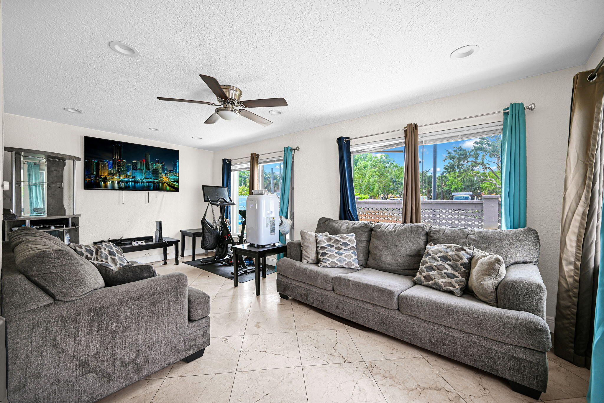 3300 NW 32nd, Lauderdale Lakes FL 33309