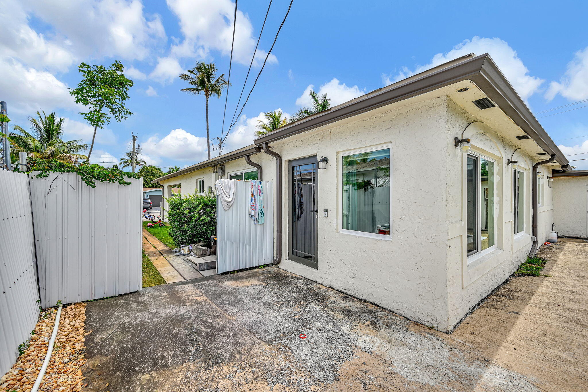 3300 NW 32nd, Lauderdale Lakes FL 33309