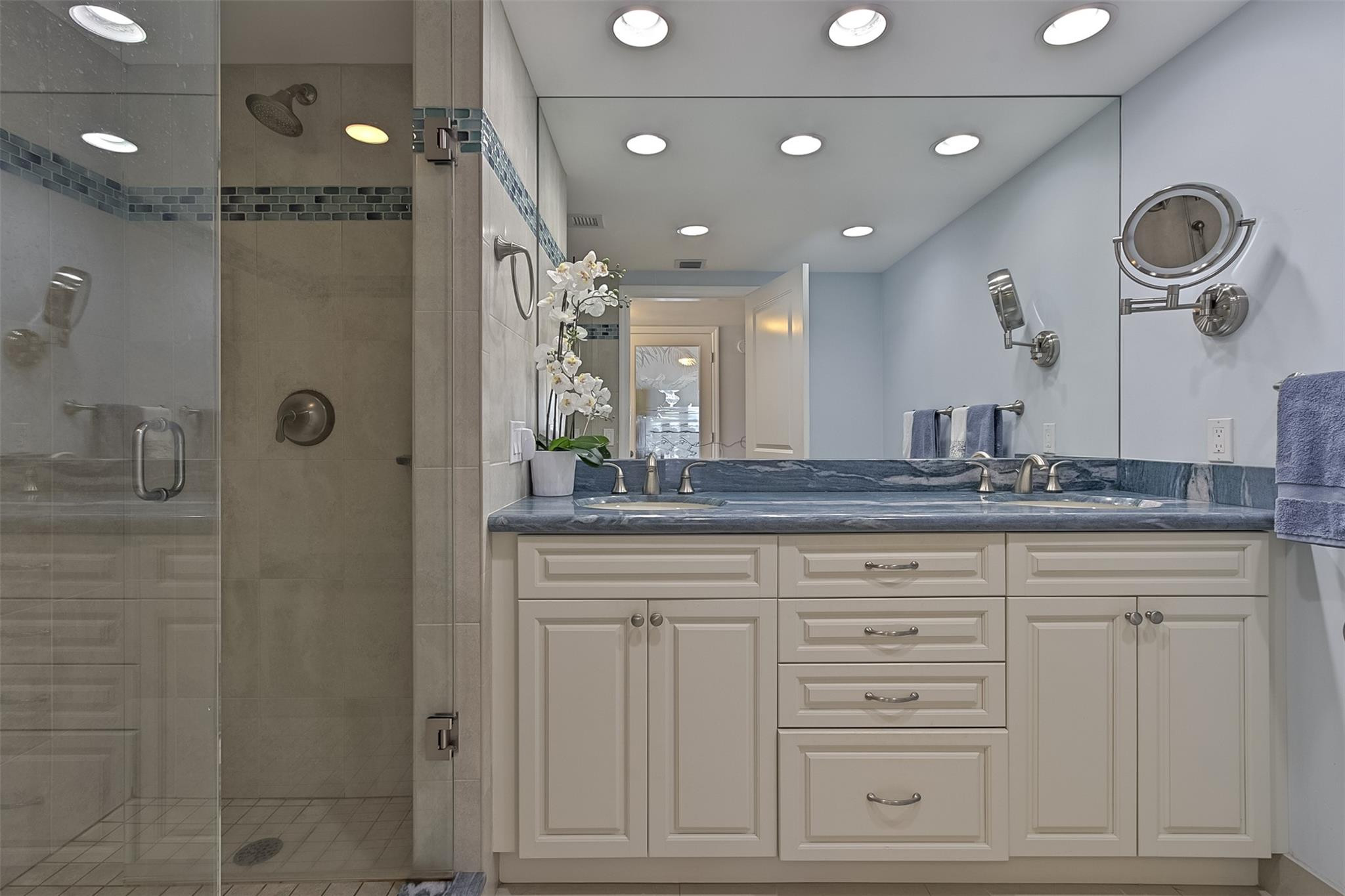 2200 S Ocean #1001, Fort Lauderdale FL 33316