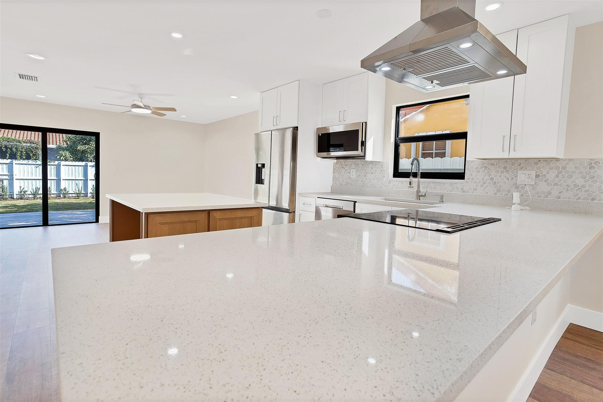 391 NW 58th, Miami FL 33126