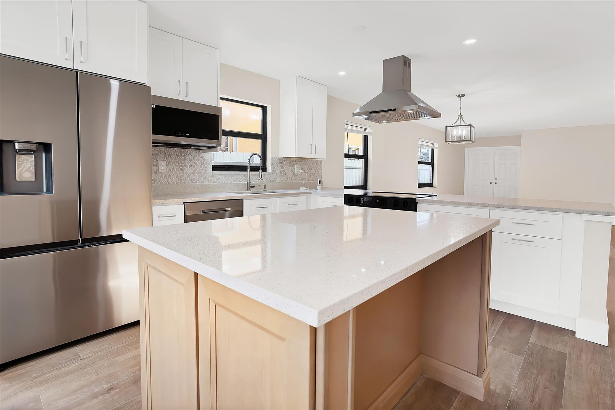391 NW 58th, Miami FL 33126