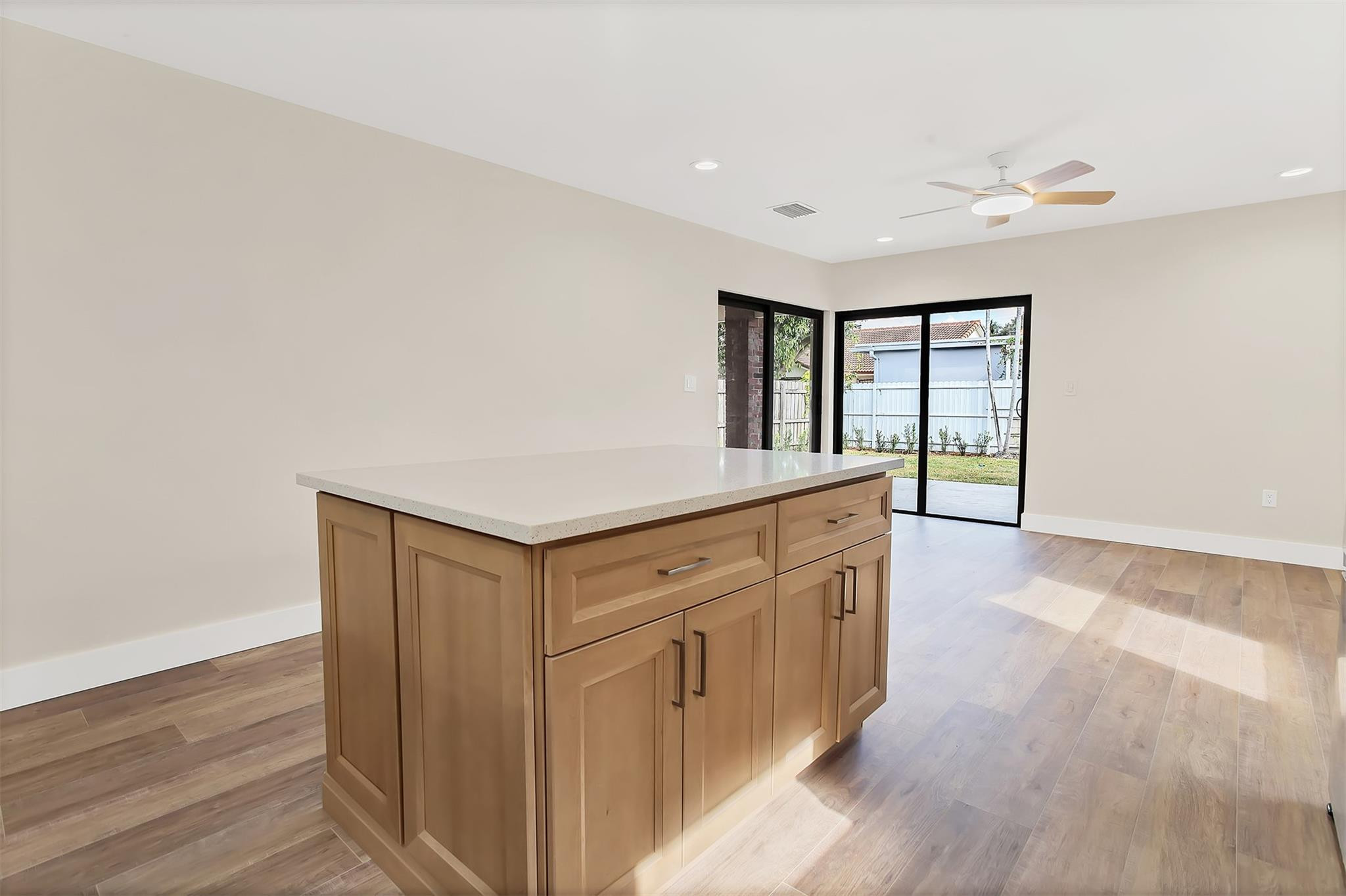 391 NW 58th, Miami FL 33126