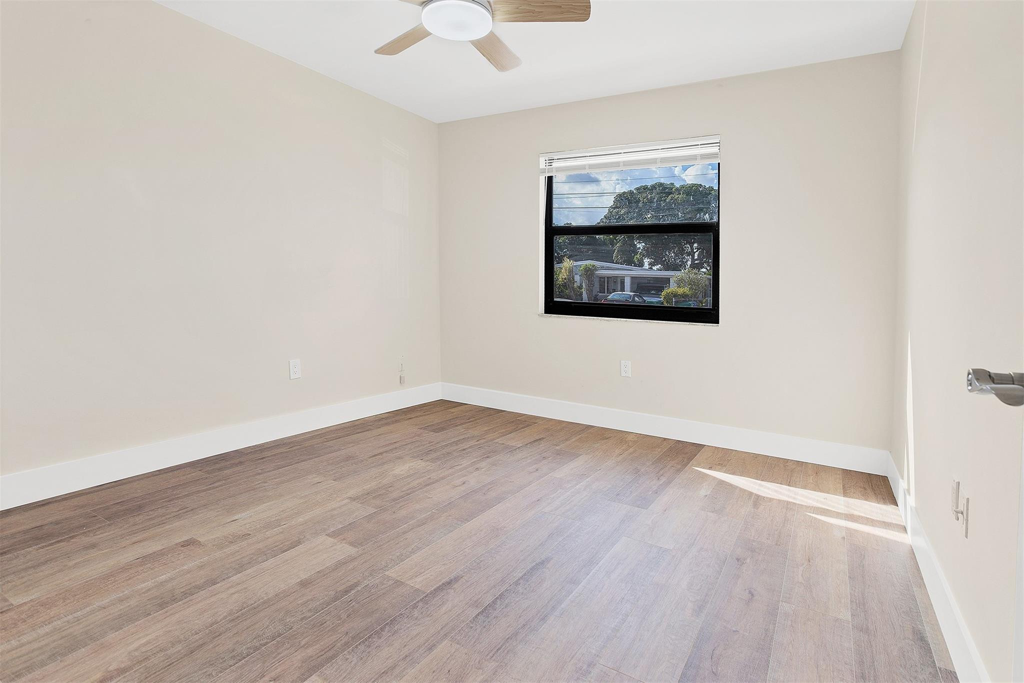 391 NW 58th, Miami FL 33126