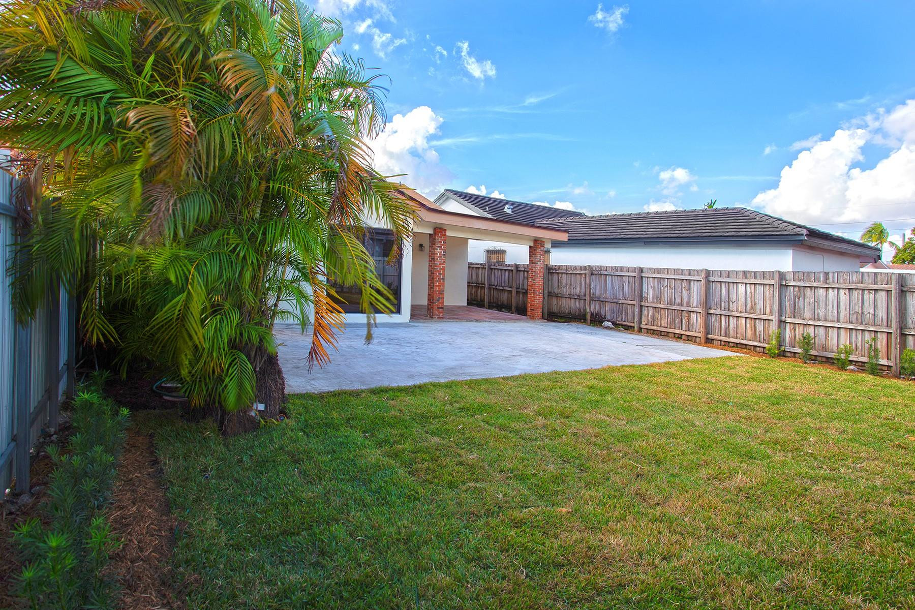 391 NW 58th, Miami FL 33126