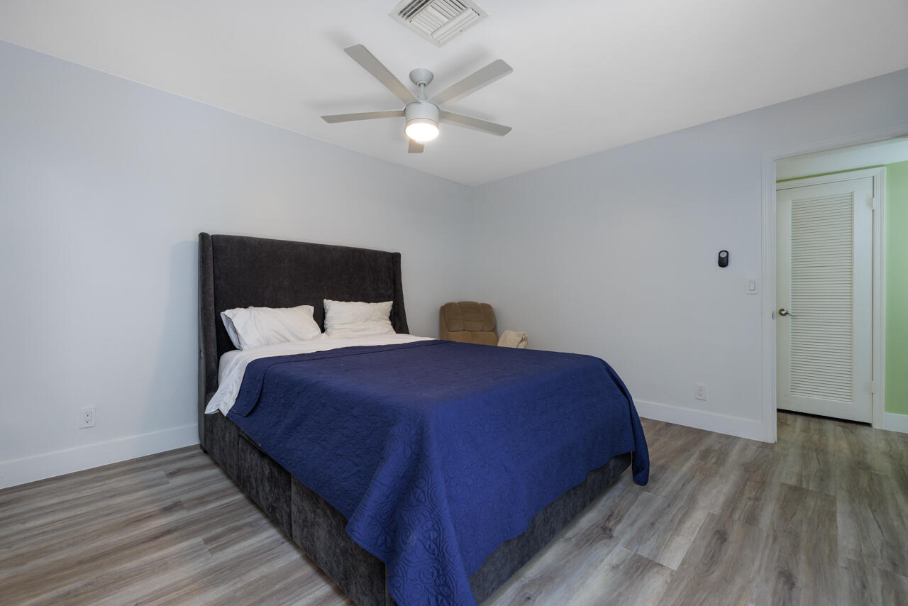 106 Linda #1, Palm Beach Shores FL 33404