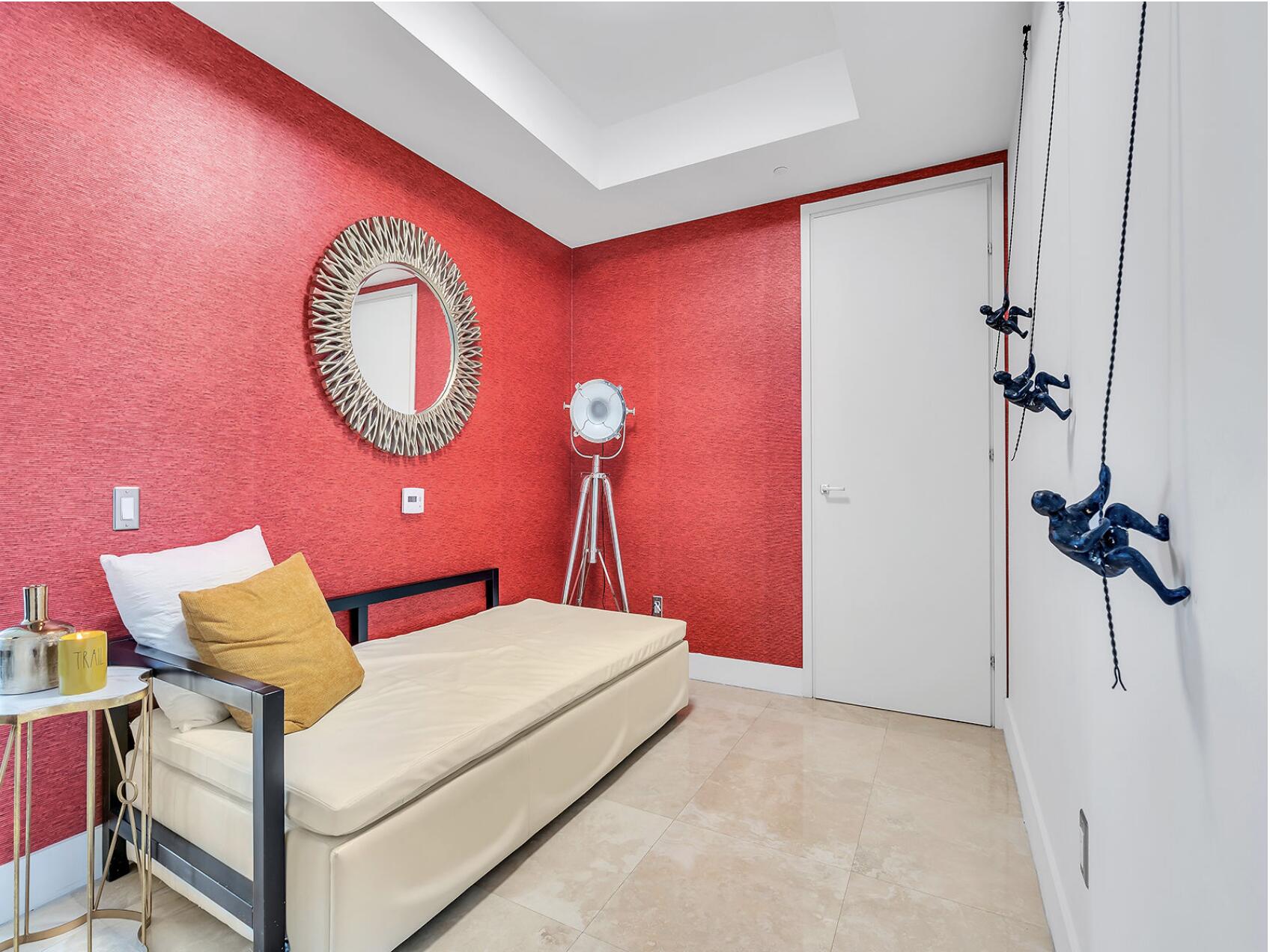 1300 Brickell Bay #3900, Miami FL 33131