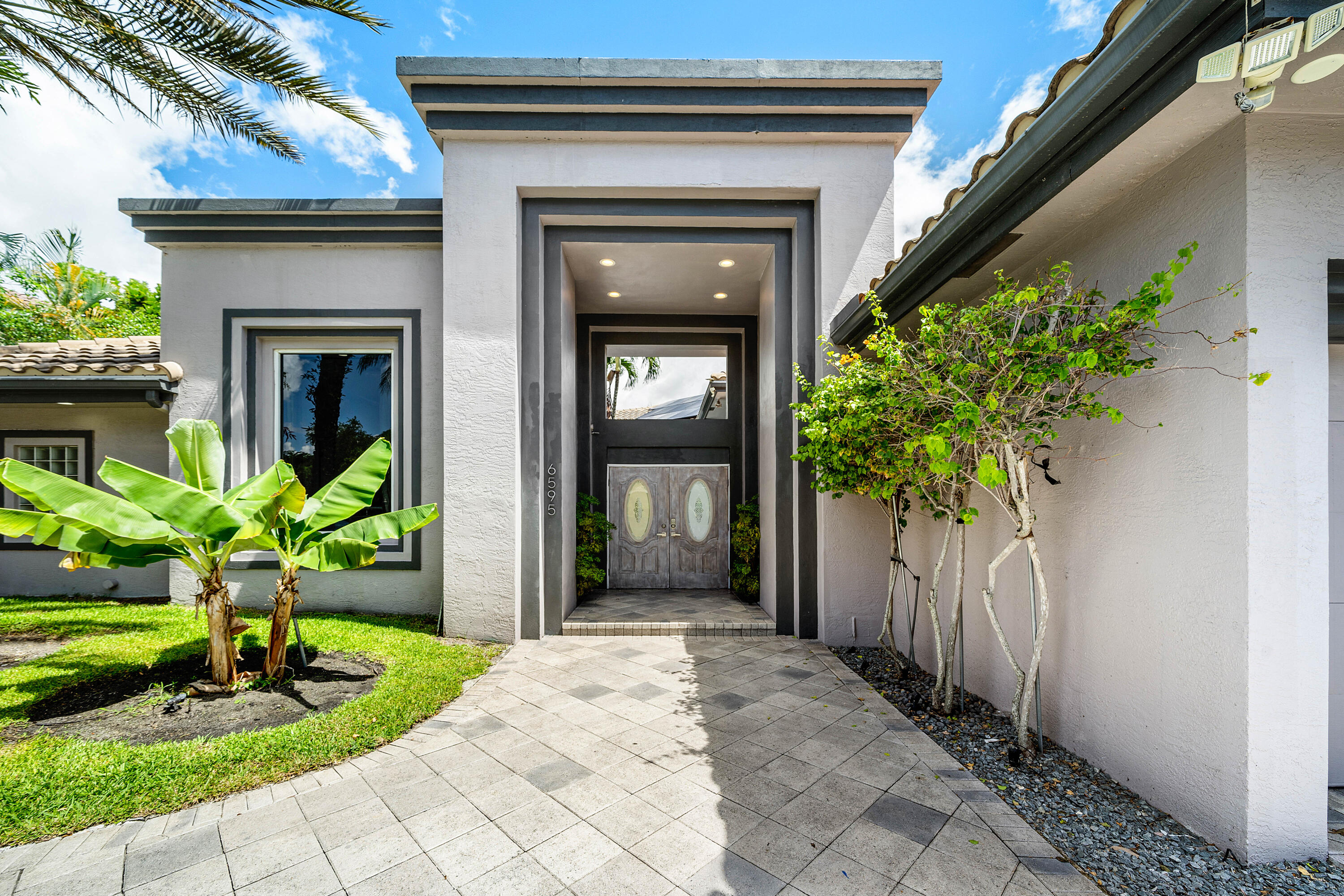 6595 NW 32nd, Boca Raton FL 33496