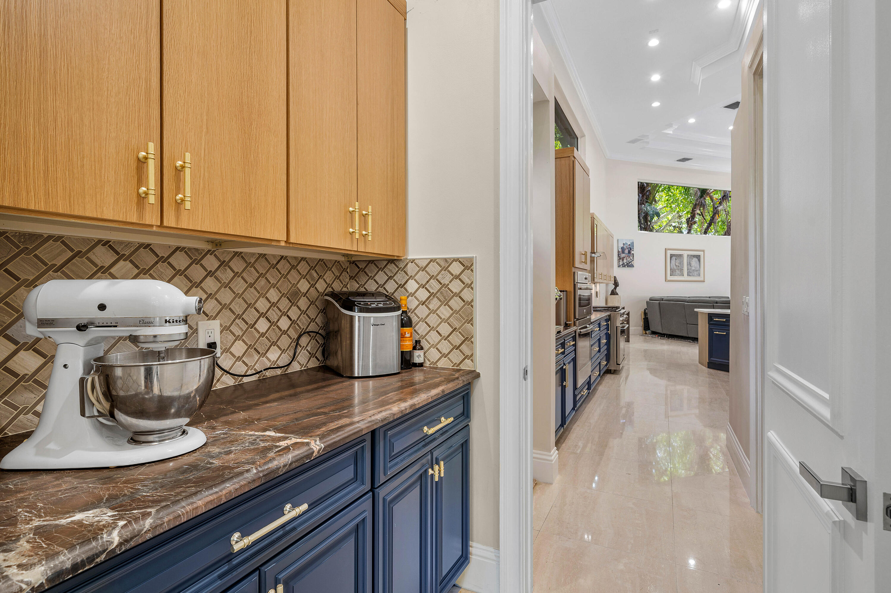 6595 NW 32nd, Boca Raton FL 33496