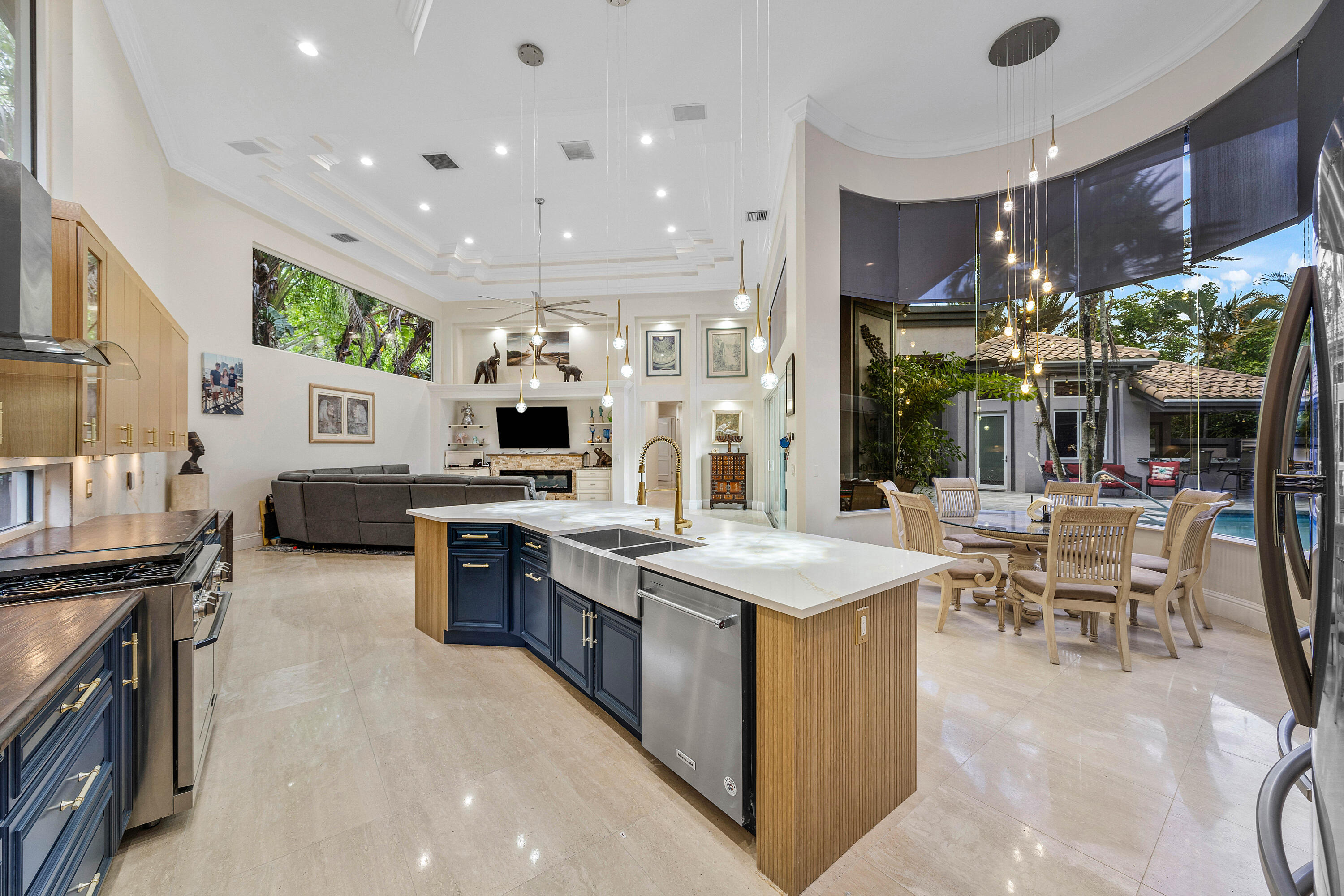 6595 NW 32nd, Boca Raton FL 33496