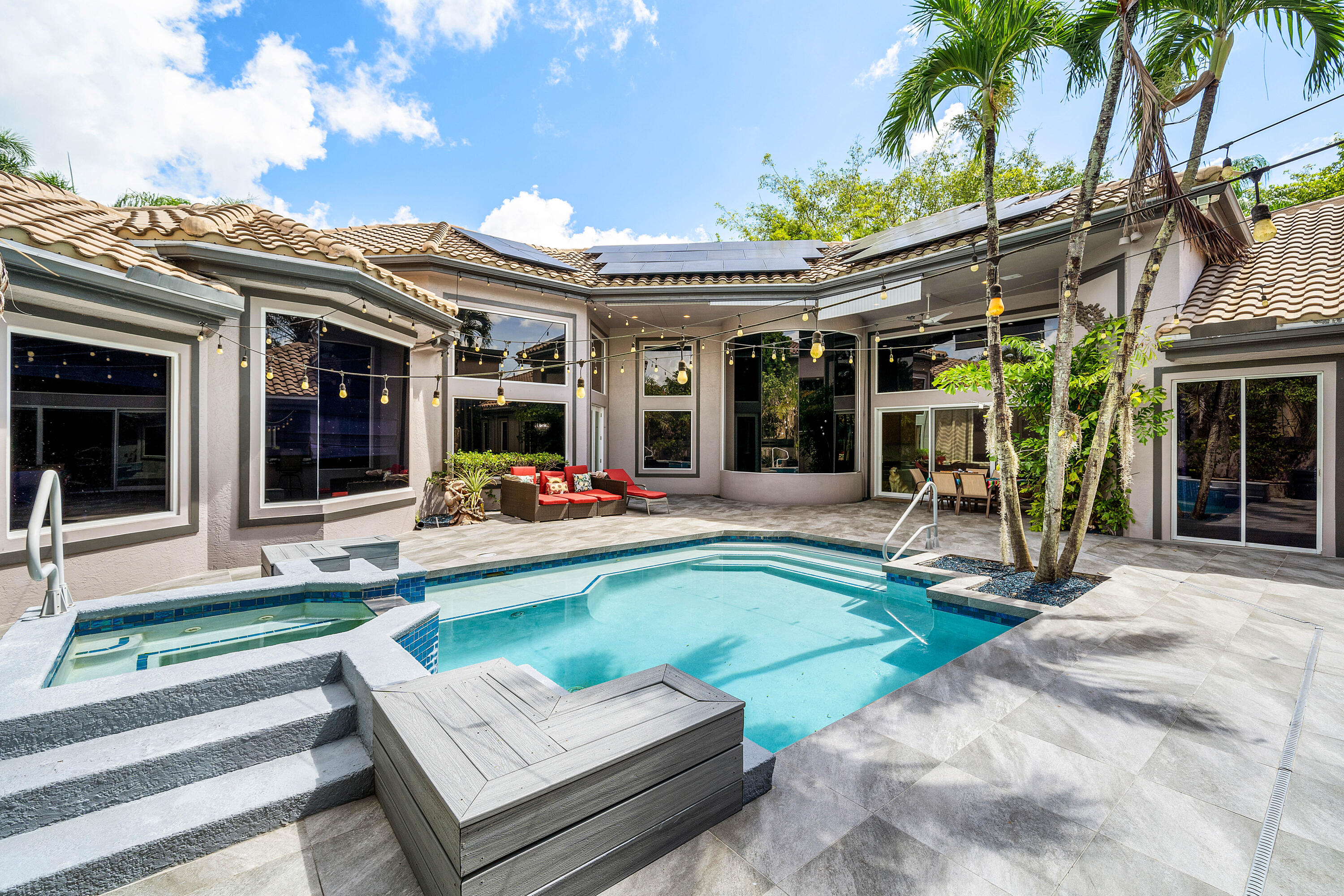 6595 NW 32nd, Boca Raton FL 33496
