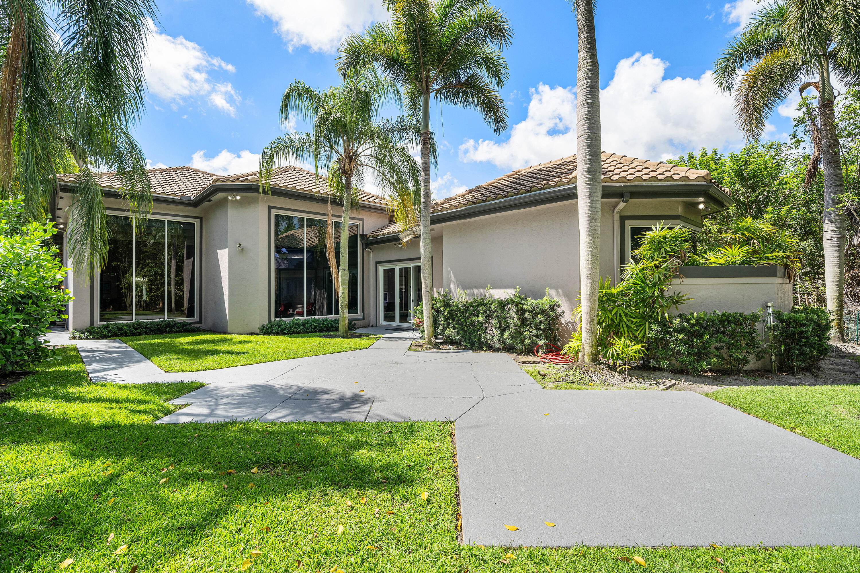 6595 NW 32nd, Boca Raton FL 33496