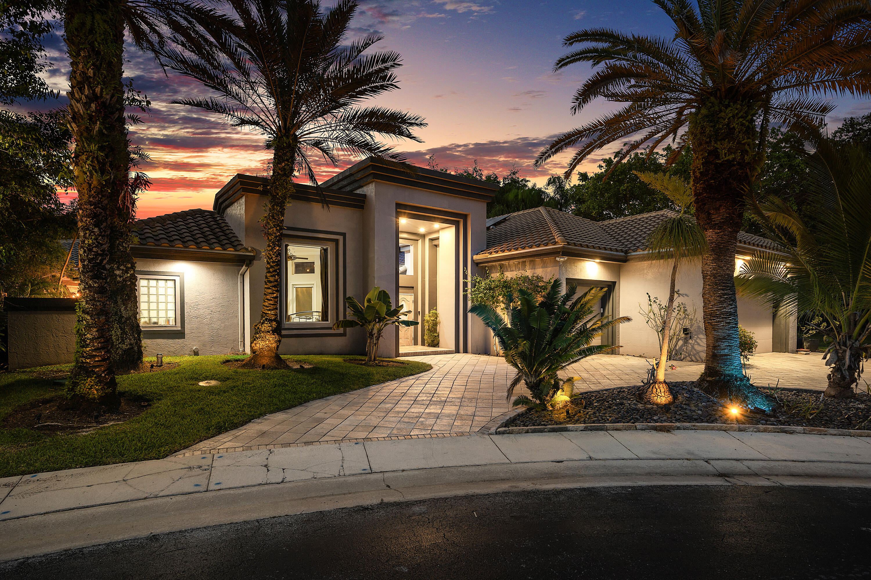 6595 NW 32nd, Boca Raton FL 33496