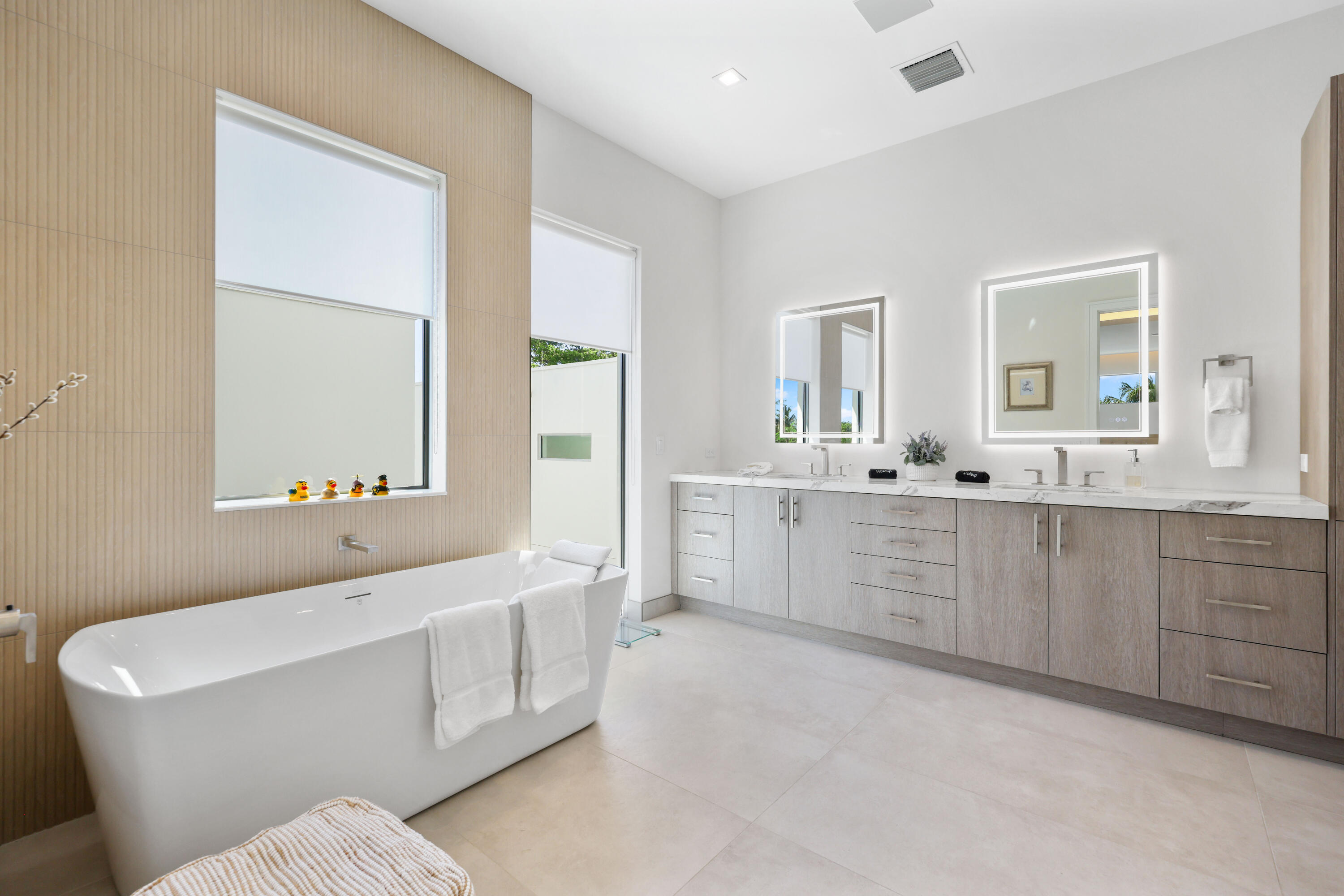 333 S Swinton, Delray Beach FL 33444