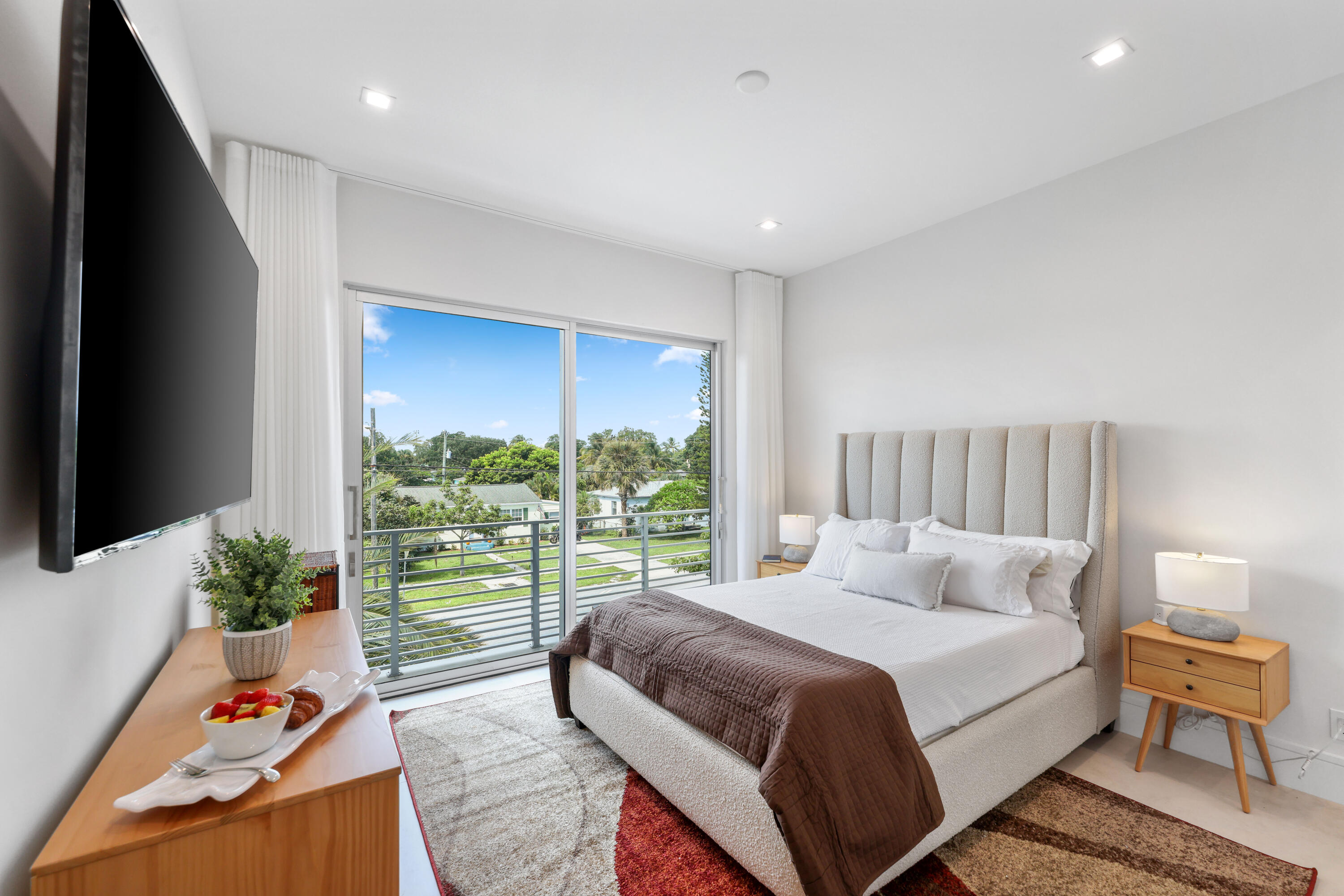 333 S Swinton, Delray Beach FL 33444