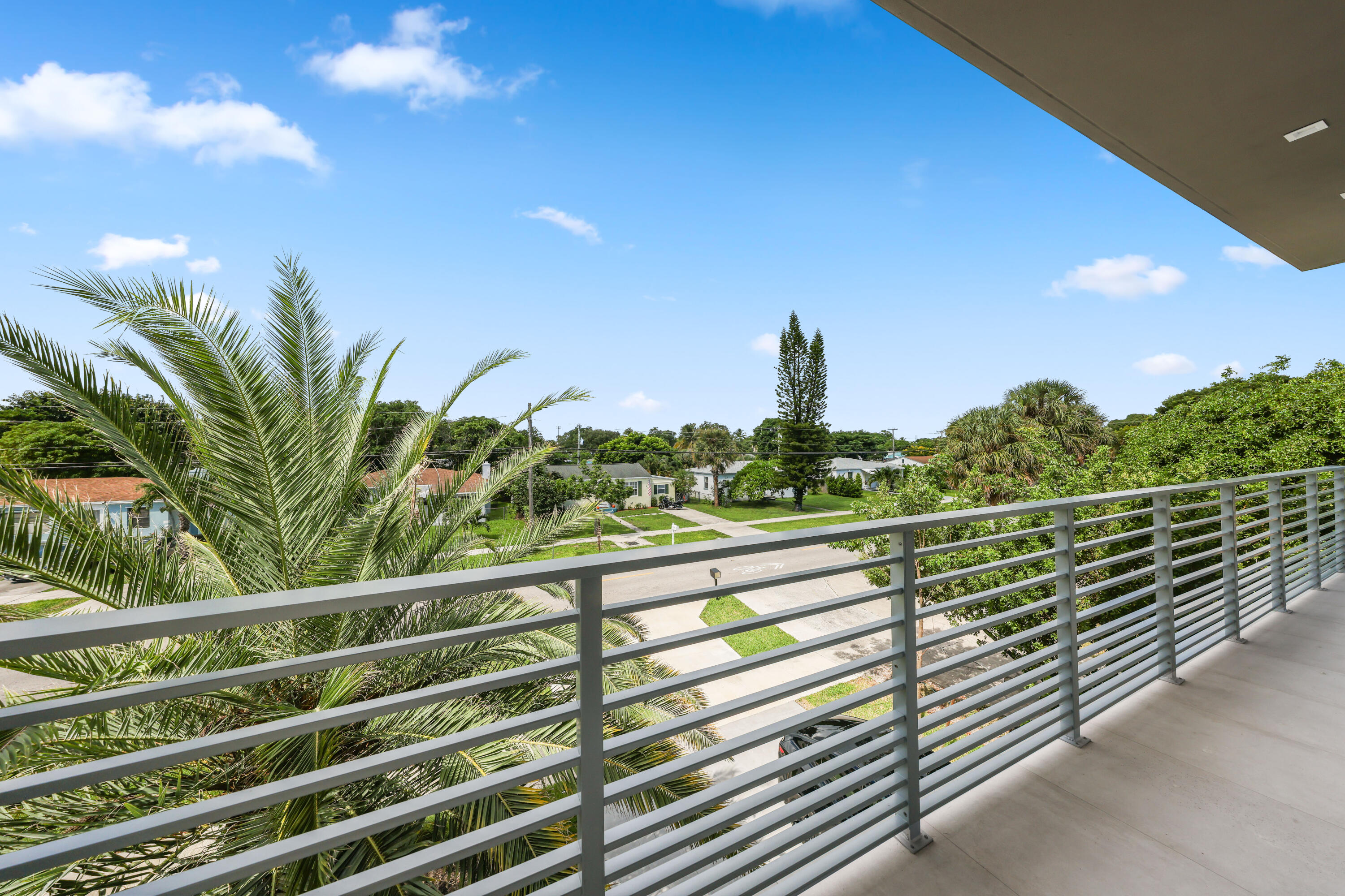 333 S Swinton, Delray Beach FL 33444