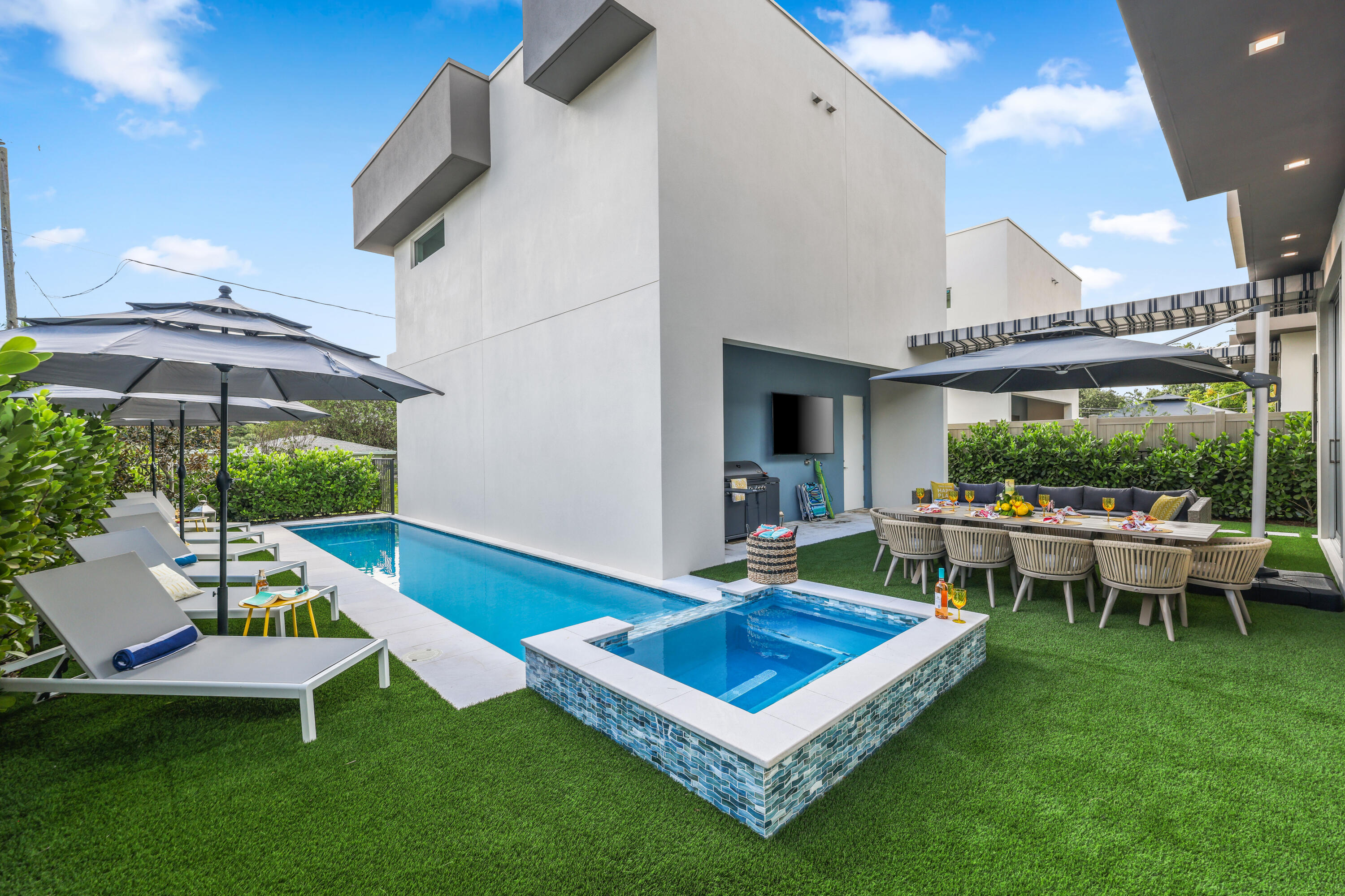 333 S Swinton, Delray Beach FL 33444