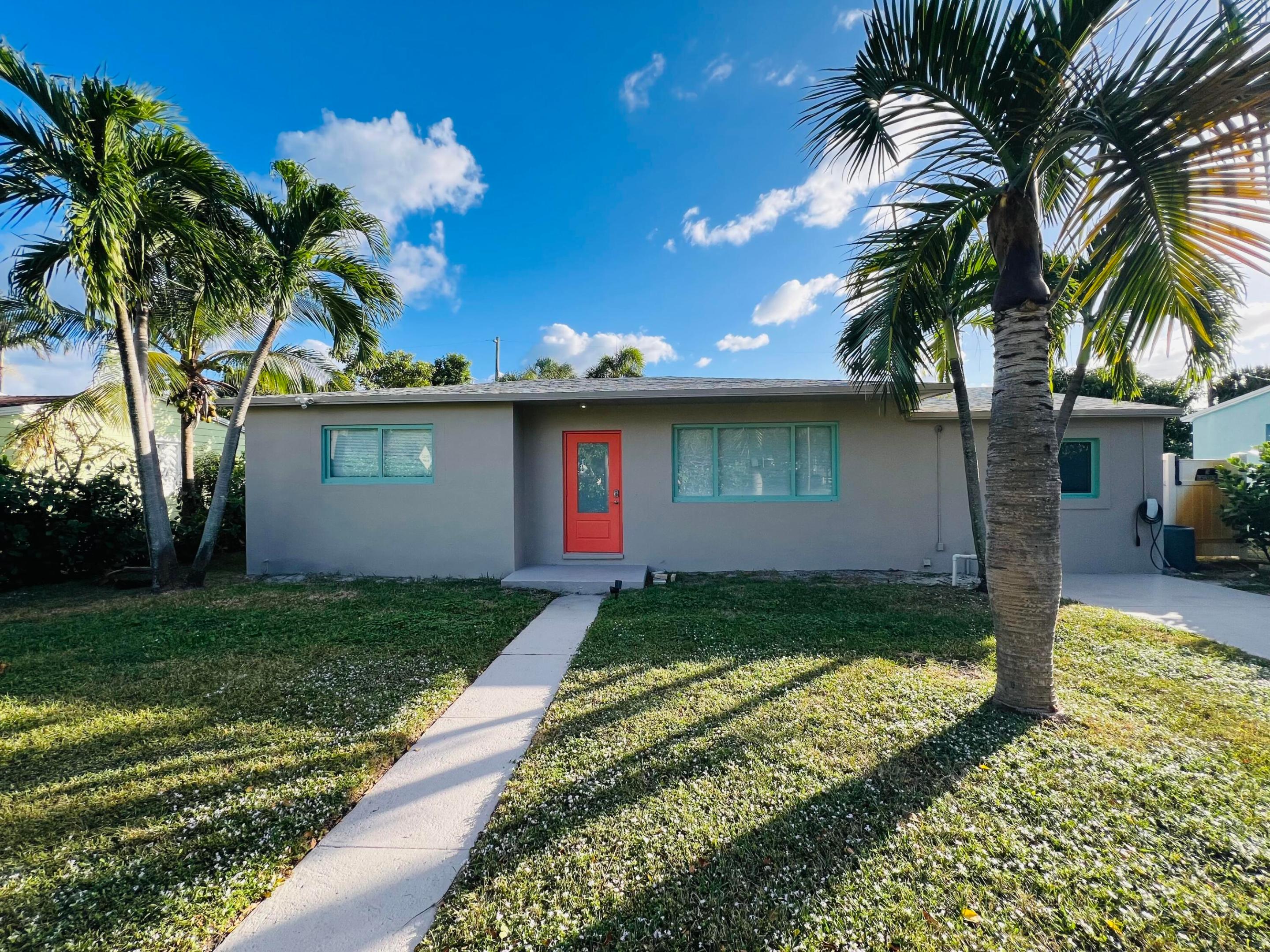 340 Summa, West Palm Beach FL 33405
