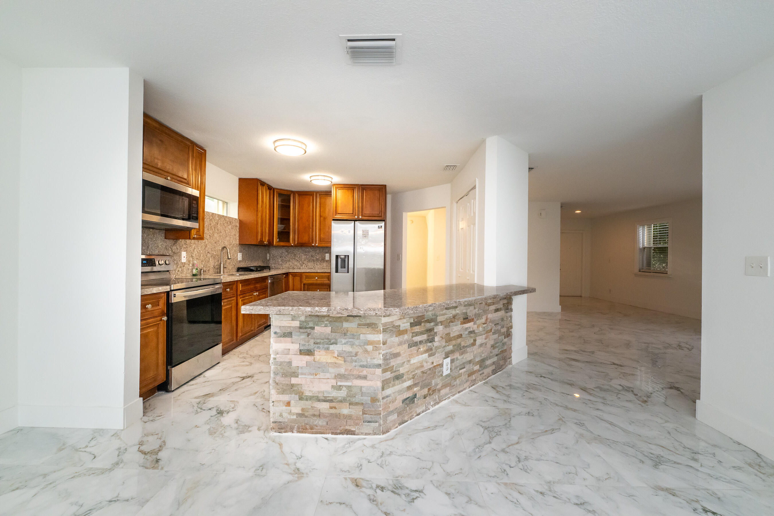 2379 NW 33rd, Coconut Creek FL 33066