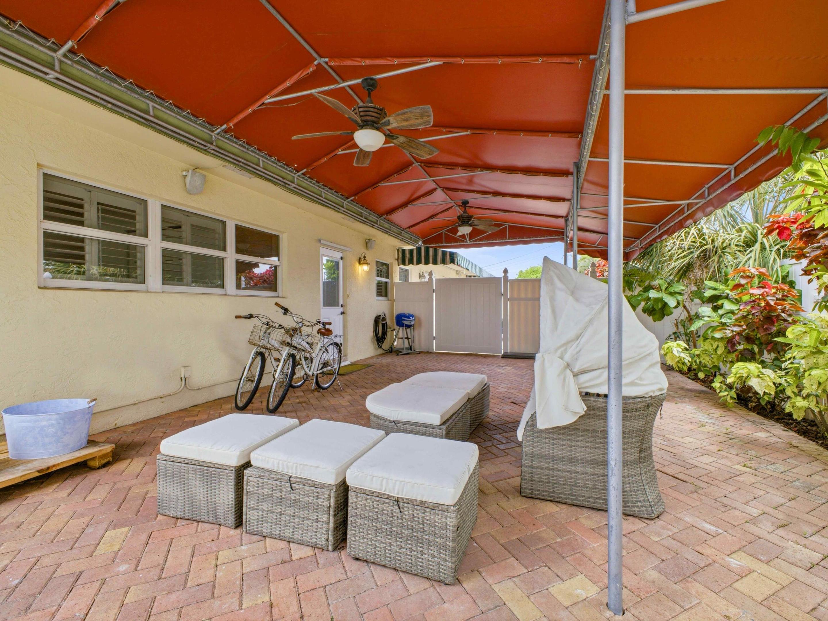 5120 NE 22nd, Lighthouse Point FL 33064