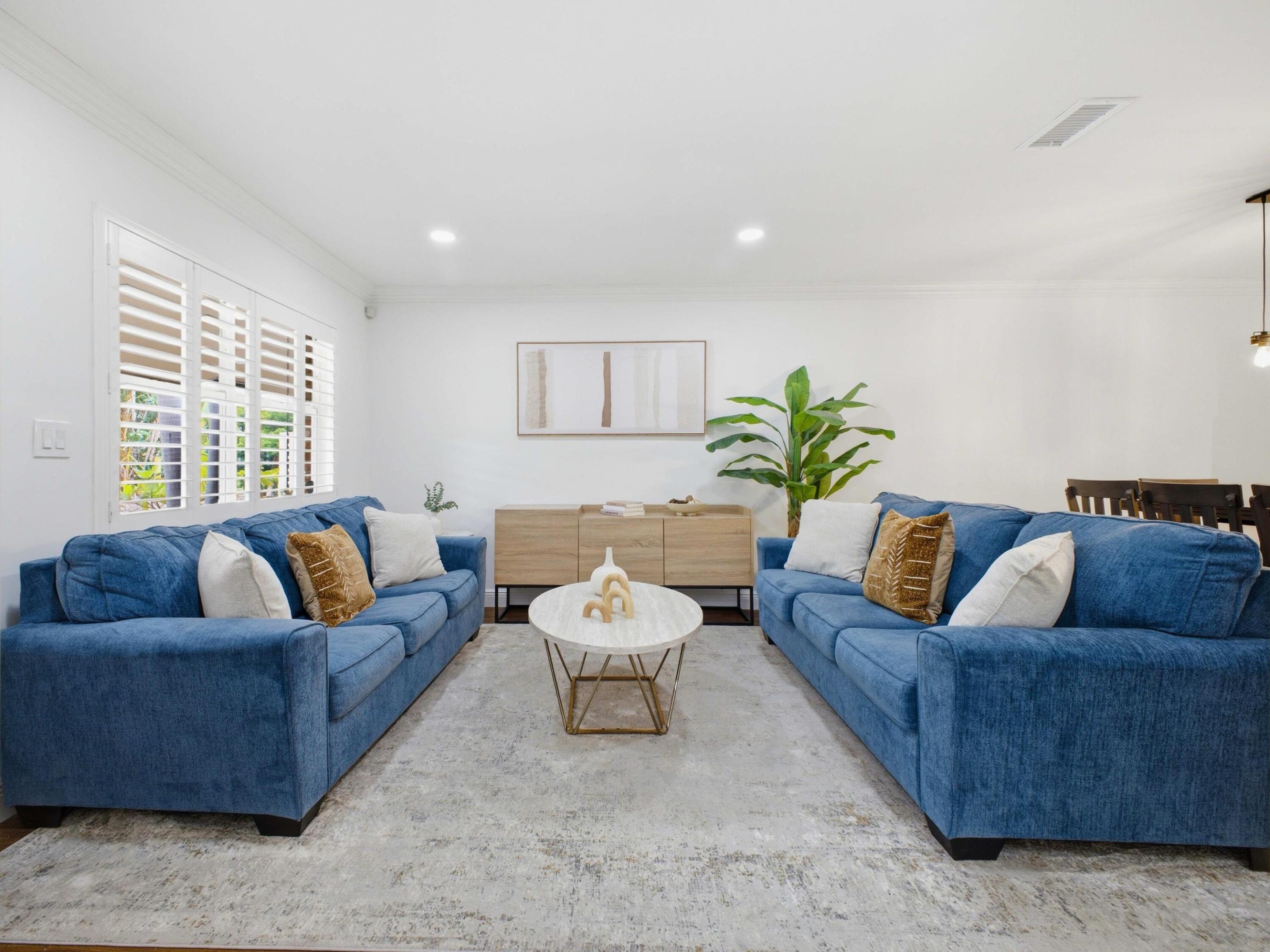 5120 NE 22nd, Lighthouse Point FL 33064