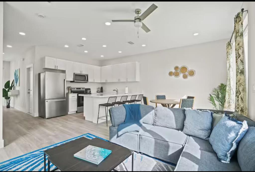 1547 W 26th #2, Riviera Beach FL 33404