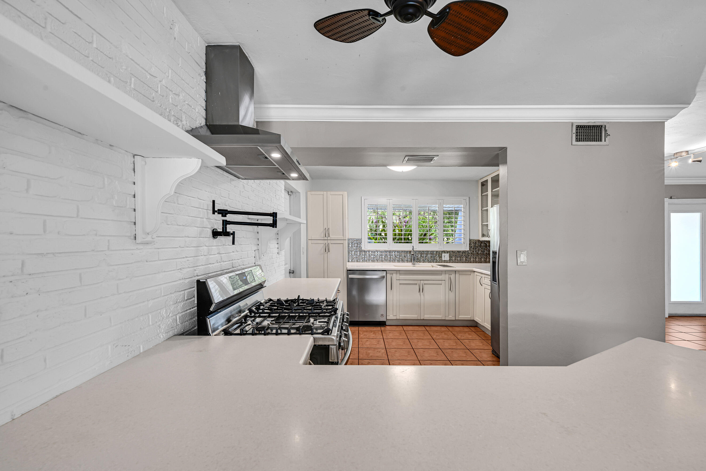 901 SE 12th, Deerfield Beach FL 33441